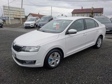 SEDAN Amb. 1,6 TDI 85kW - ČR