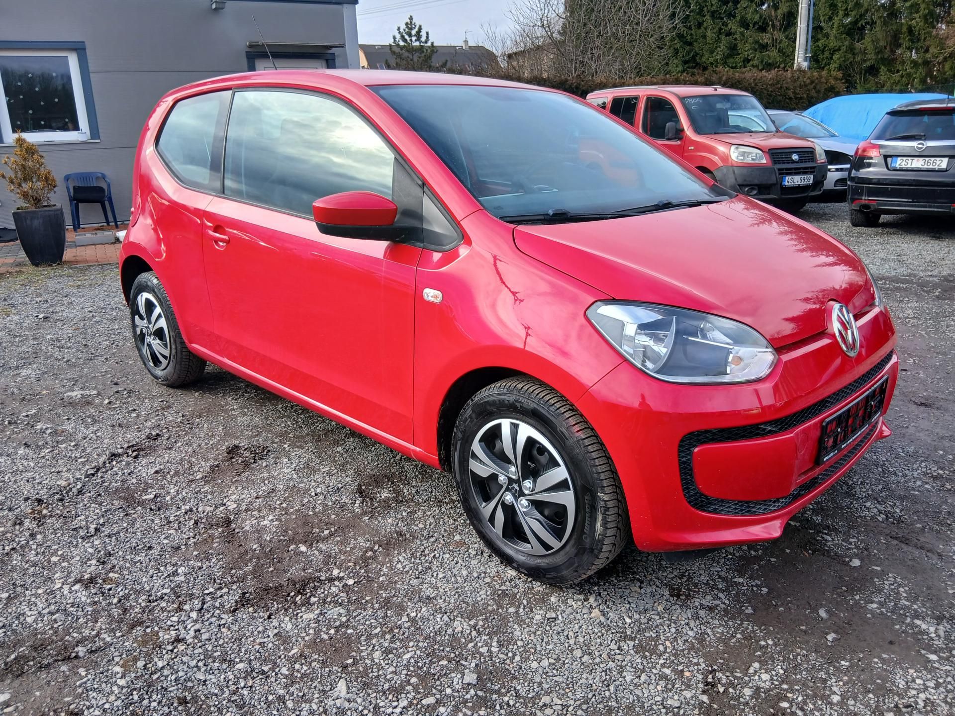 Volkswagen Up!, 1.0, 44 kW - fotka 6
