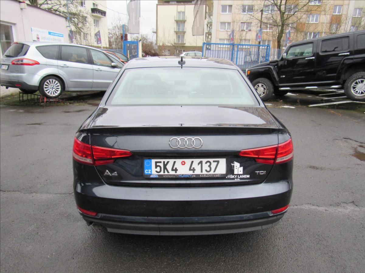 Audi A4, 2,0 TDI 110kW Sedan - fotka 5