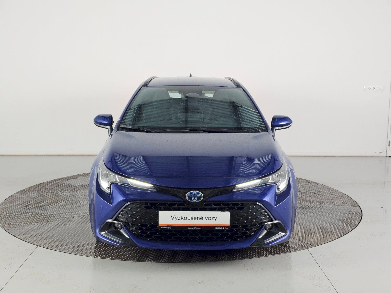 Toyota Corolla, 1.8HEV 140k TS COMFORT TECH - fotka 4
