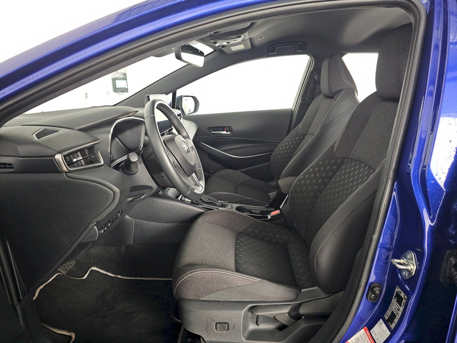 Toyota Corolla, 1.8HEV 140k TS COMFORT TECH - fotka 6