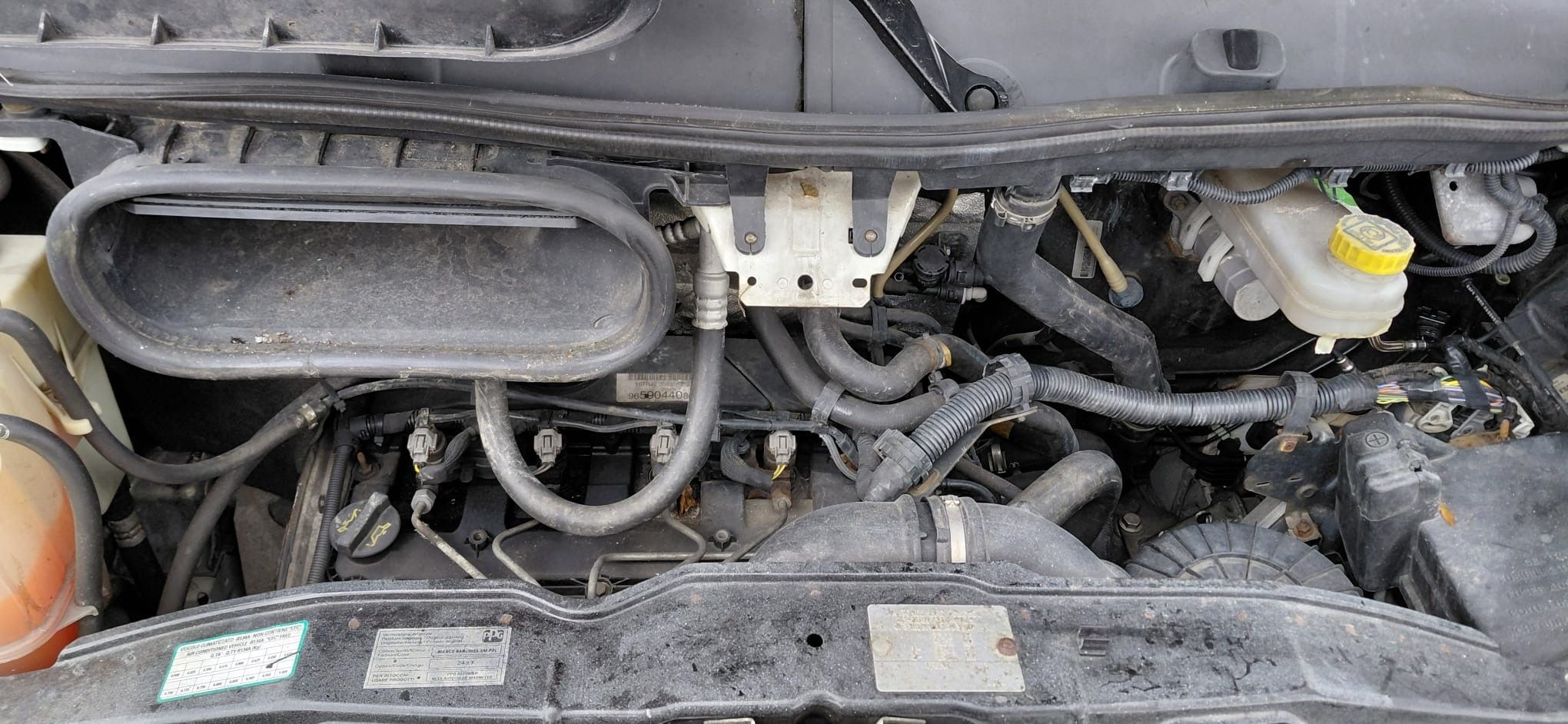 Peugeot Boxer, L2H2 9 míst s posuvem - fotka 6