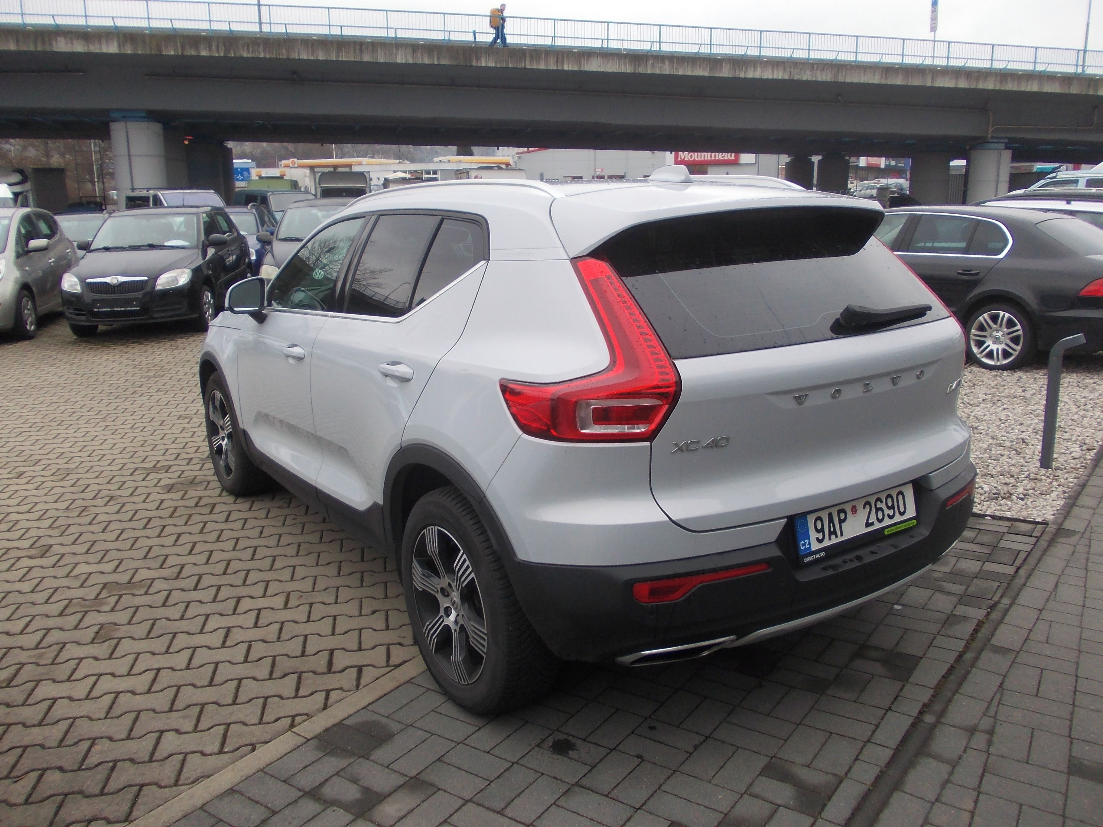 Volvo XC40, 2.0D 140KW INSCRIPTION TAŽNÉ - fotka 4