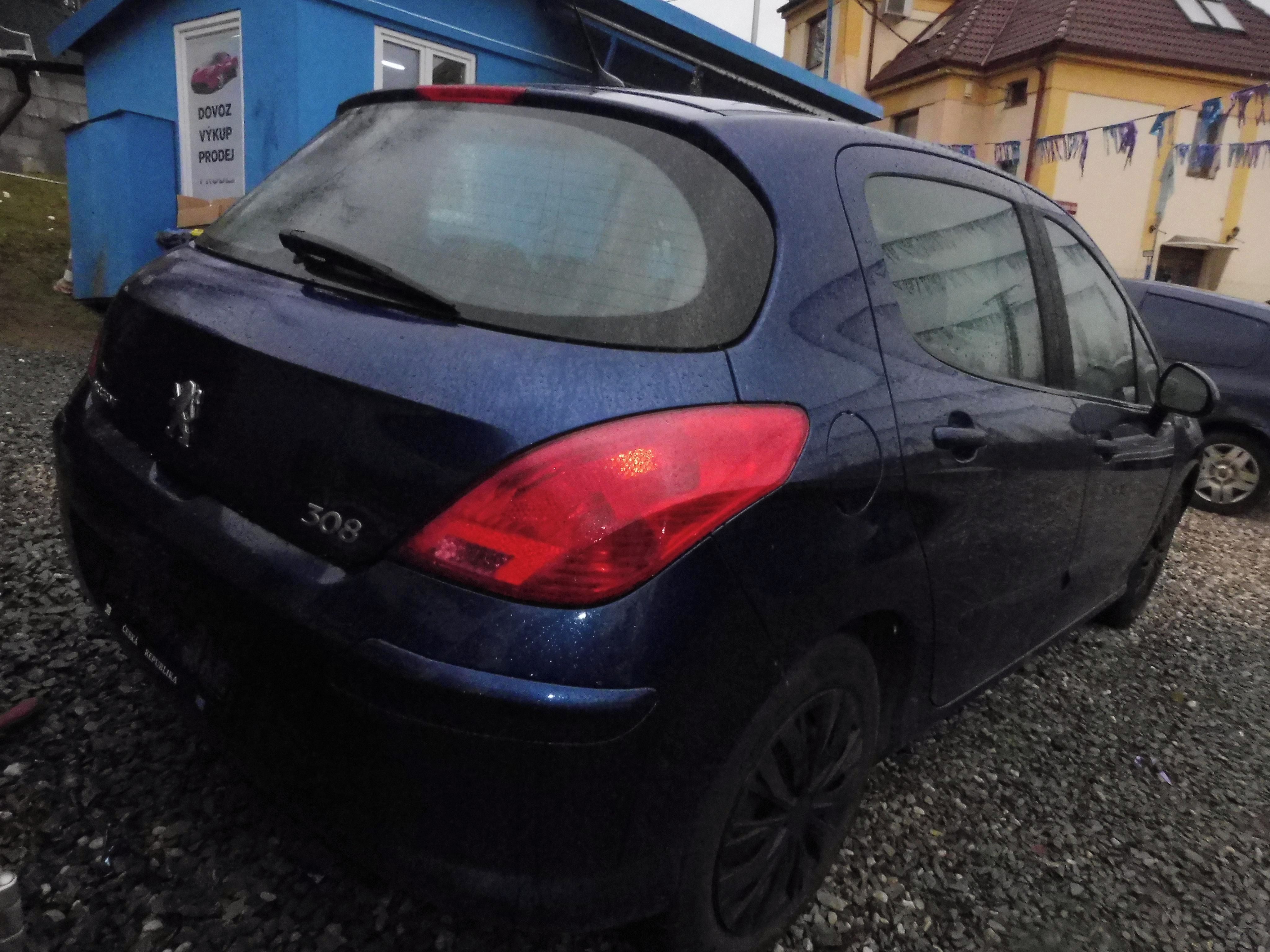 Peugeot 308, 2,0 Hdi - fotka 5