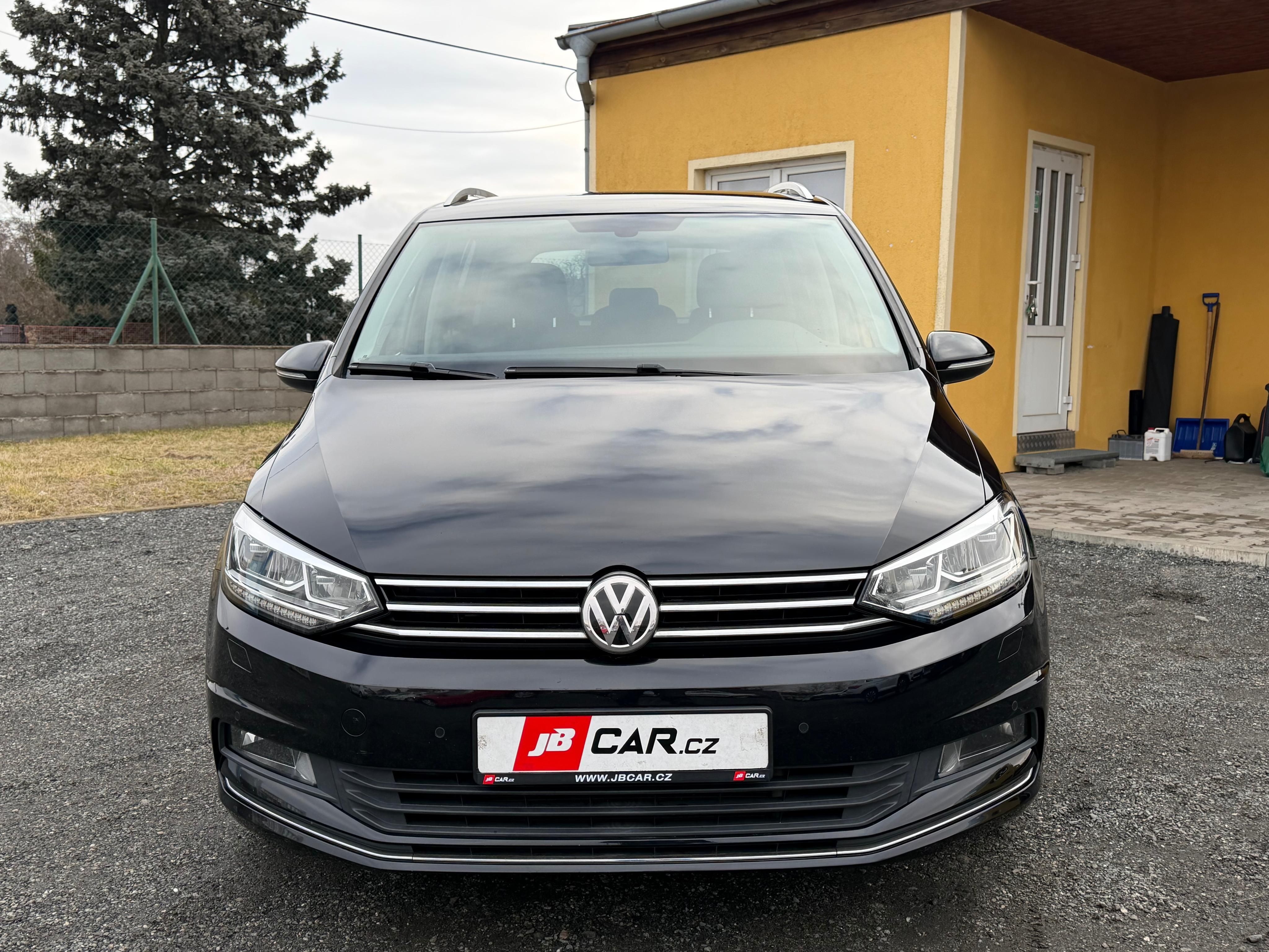 Volkswagen Touran, 2.0 TDI 110KW DSG HIGHLINE 7.M - fotka 6