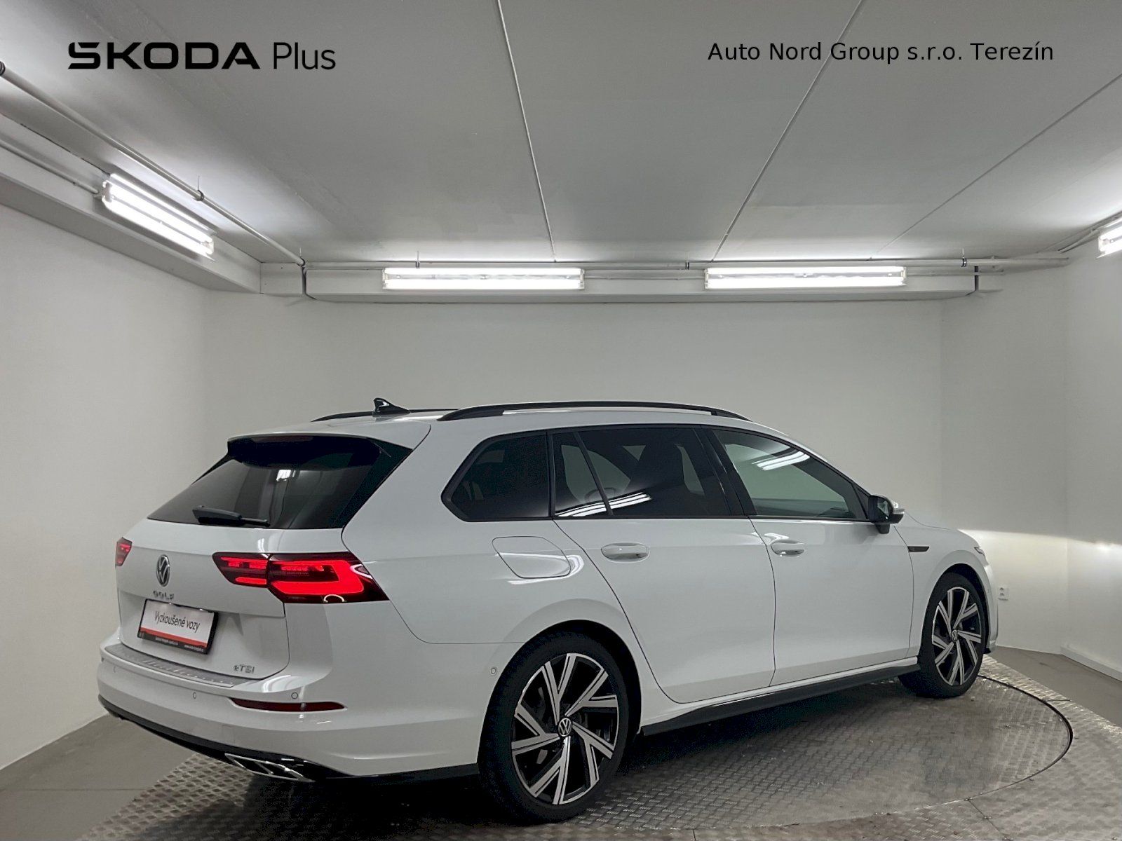 Volkswagen Golf Variant, 1.5 TSI EVO 110kW mHEV R-Line - fotka 2