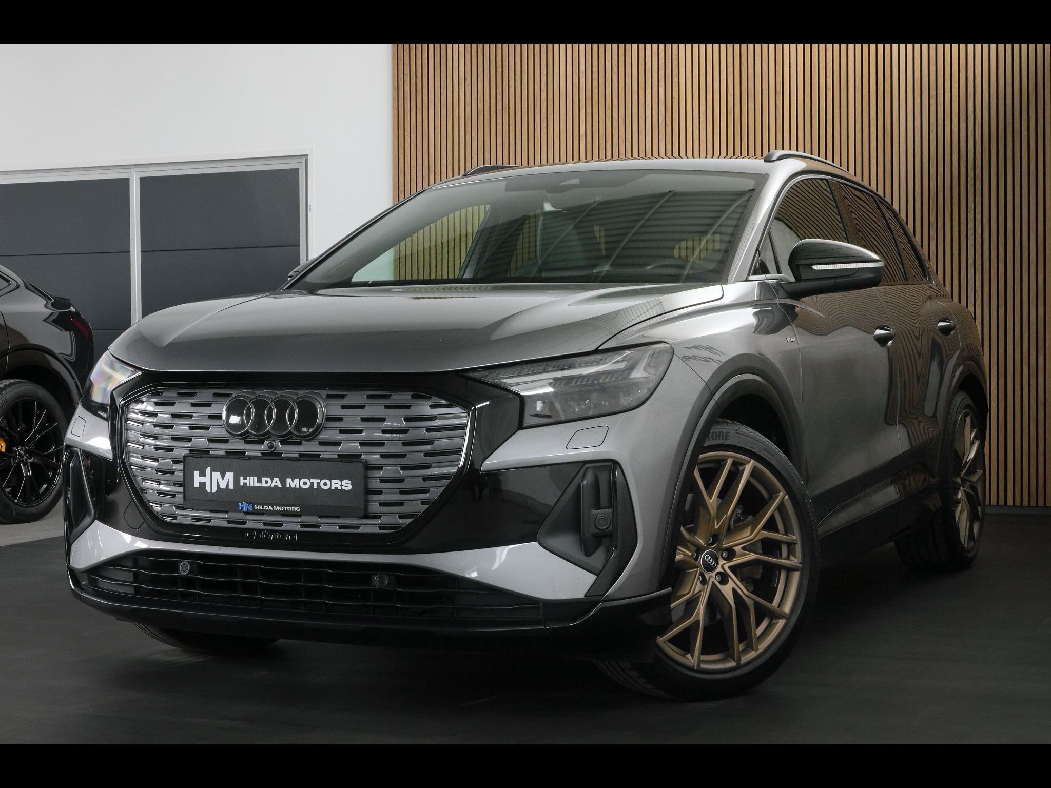 Audi Q4 e-tron, 50 220kW Quattro S-Line EdiOne - fotka 4
