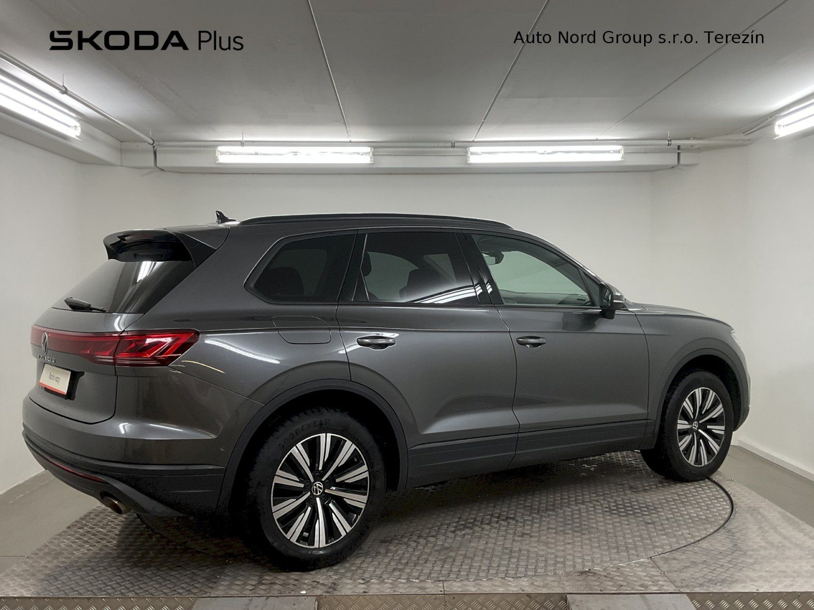 Volkswagen Touareg, 3.0 TDI 170KW - fotka 2