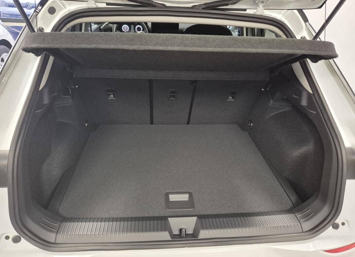 Volkswagen T-Roc, Life 1,5 eTSI 7DSG 85 kW - fotka 6