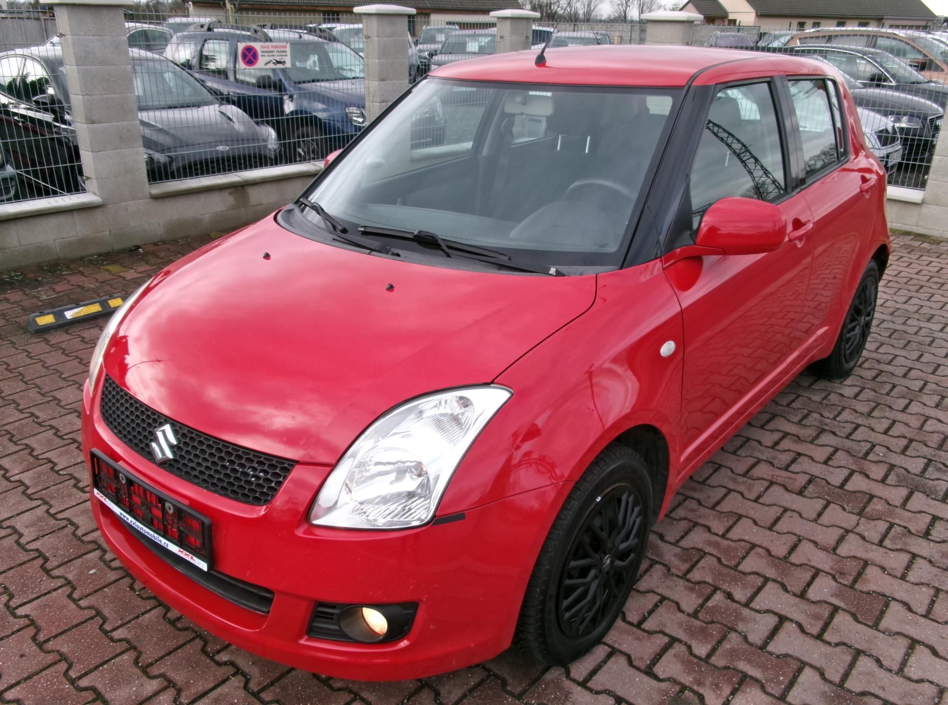Suzuki Swift, 1,3 GL KLIMA 8x AIRBG