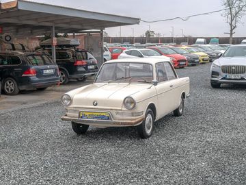 700 LUXUS - rok 1965