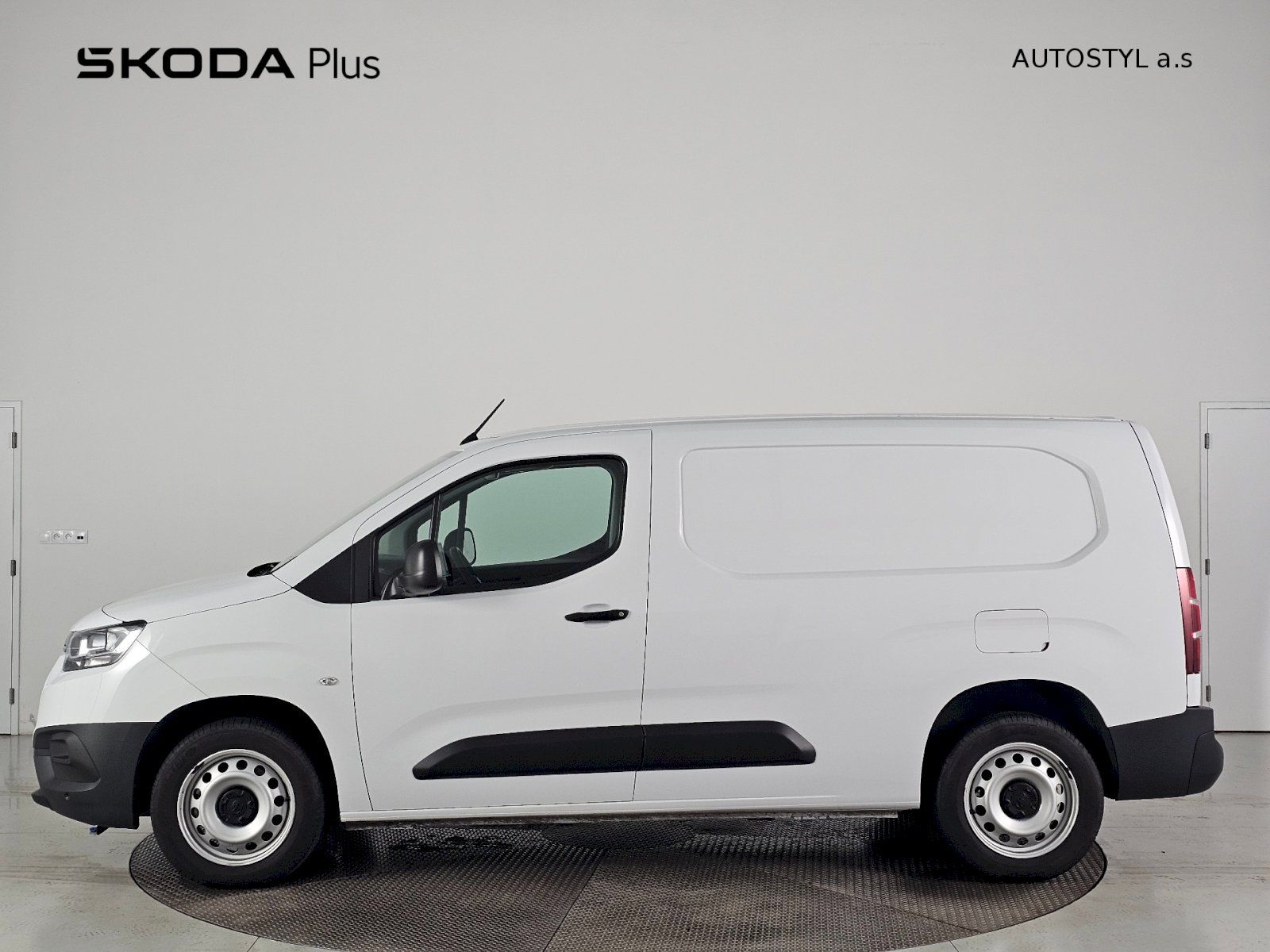 Toyota Proace City, 1.5D 130k ACTIVE MULTIMEDIA - fotka 3