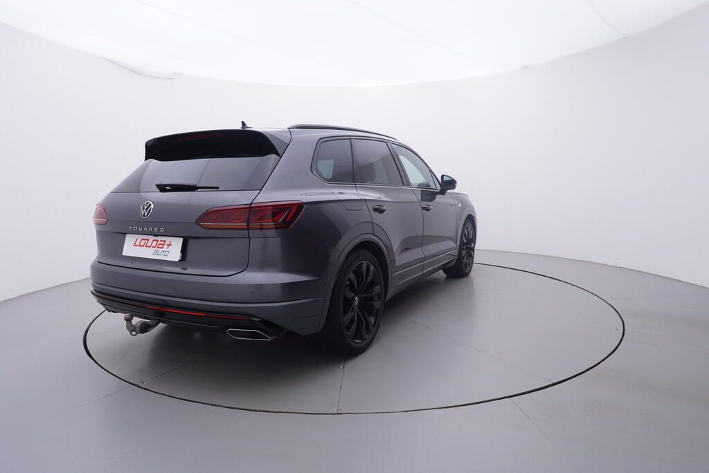 Volkswagen Touareg, R-line 3.0 TDI 210 kW - fotka 5