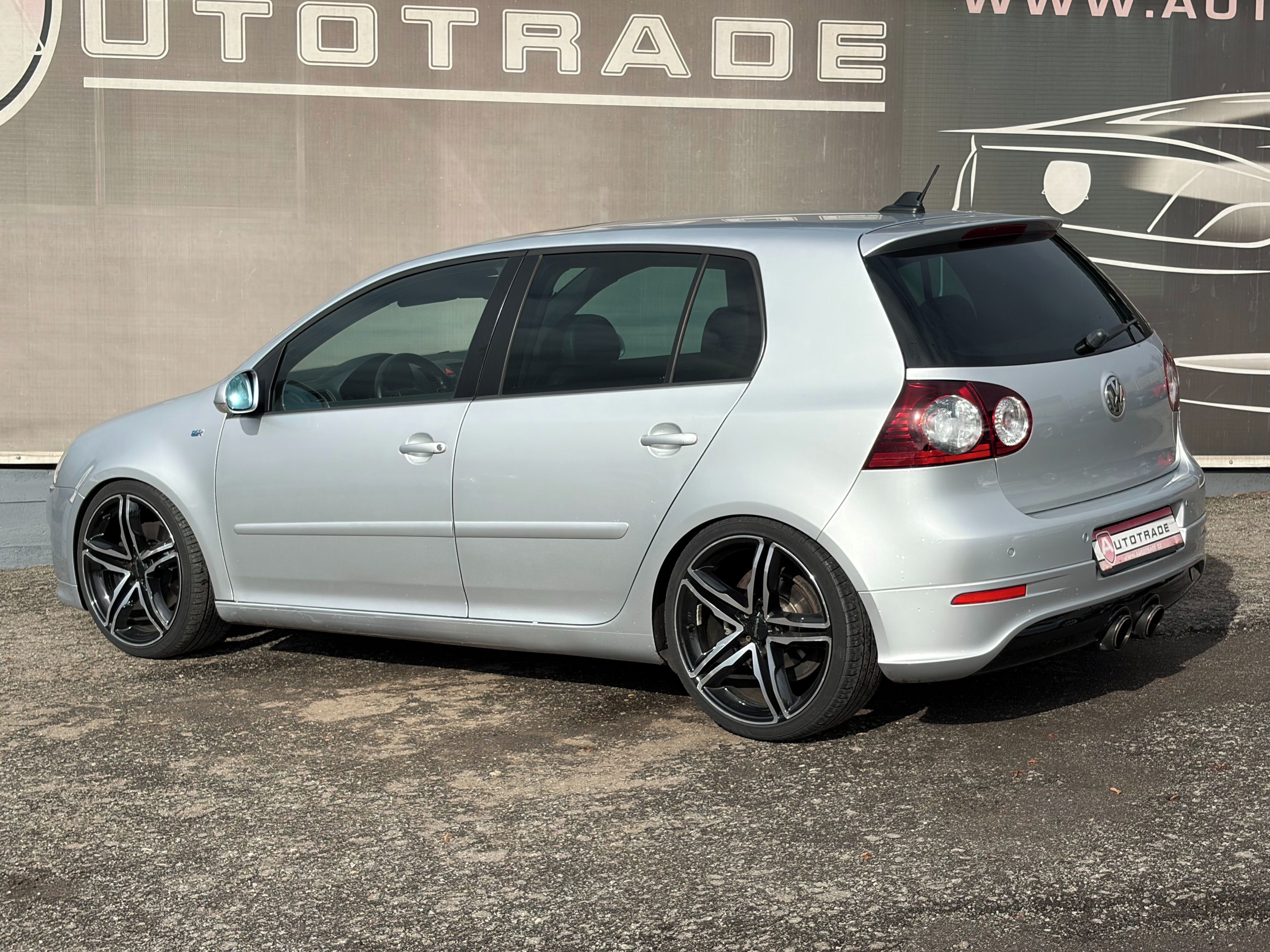 Volkswagen Golf, 1.4TSi 125kW, GT - SPORT - fotka 3