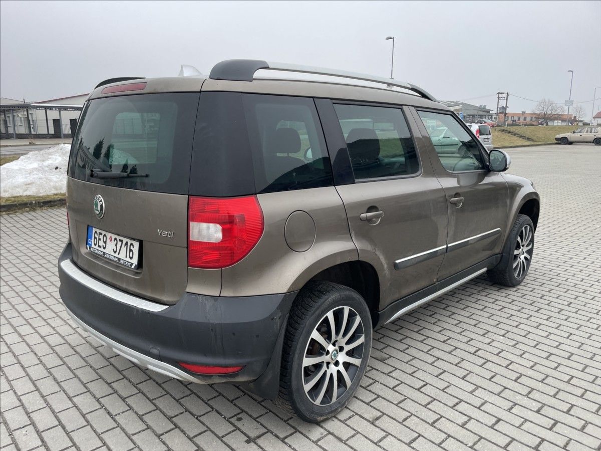 Škoda Yeti, 2,0 TDi 81kw Ambiente Tažné, p - fotka 6