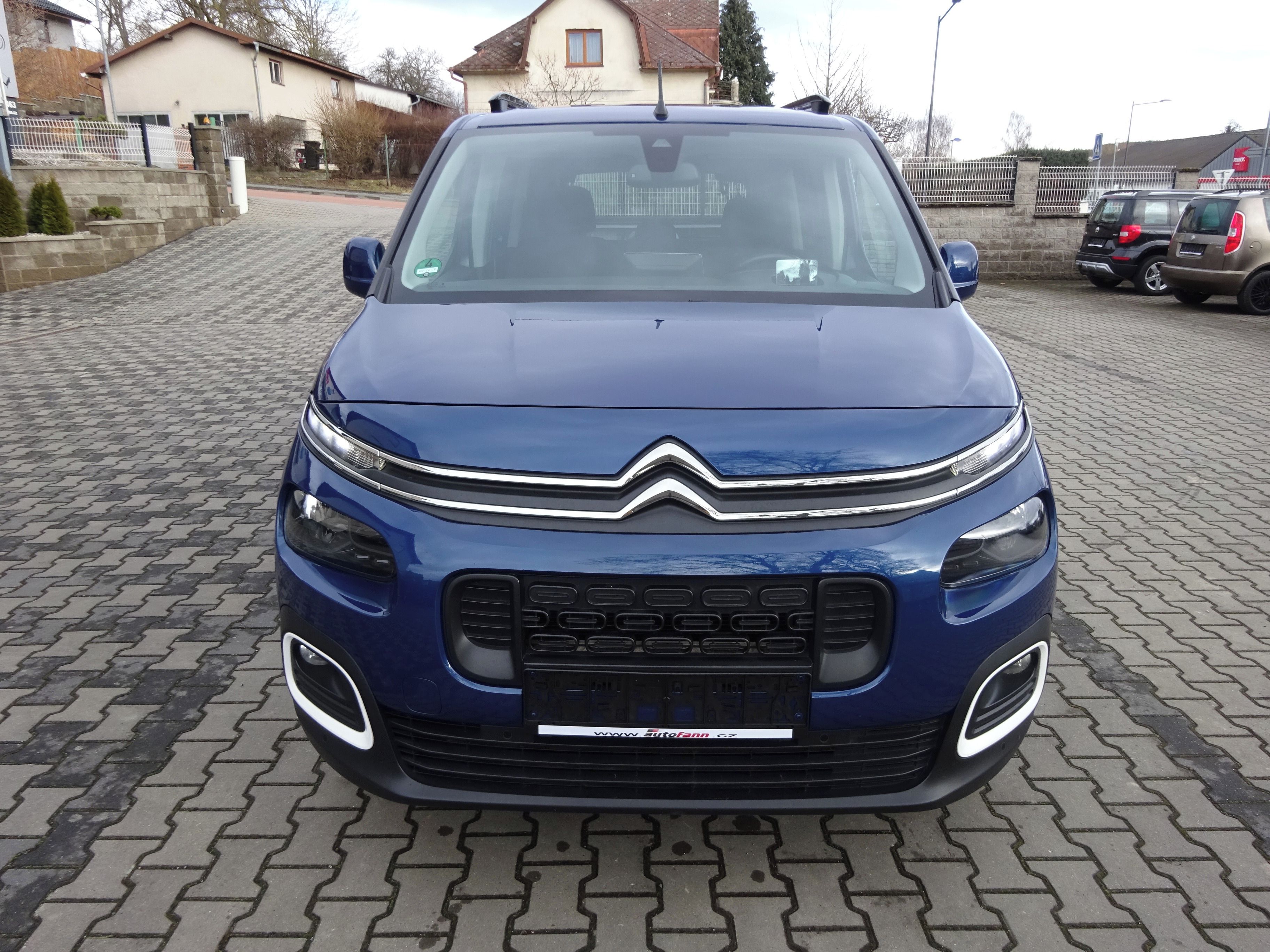 Citroën Berlingo, 1.2Tce 81kW.Pure Tech. Sv. kn. - fotka 2
