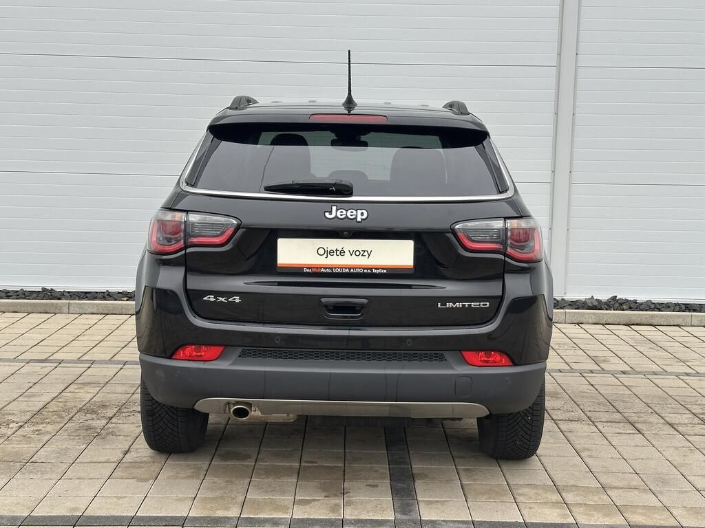 Jeep Compass, Limited 2.0 D 125 kW - fotka 6