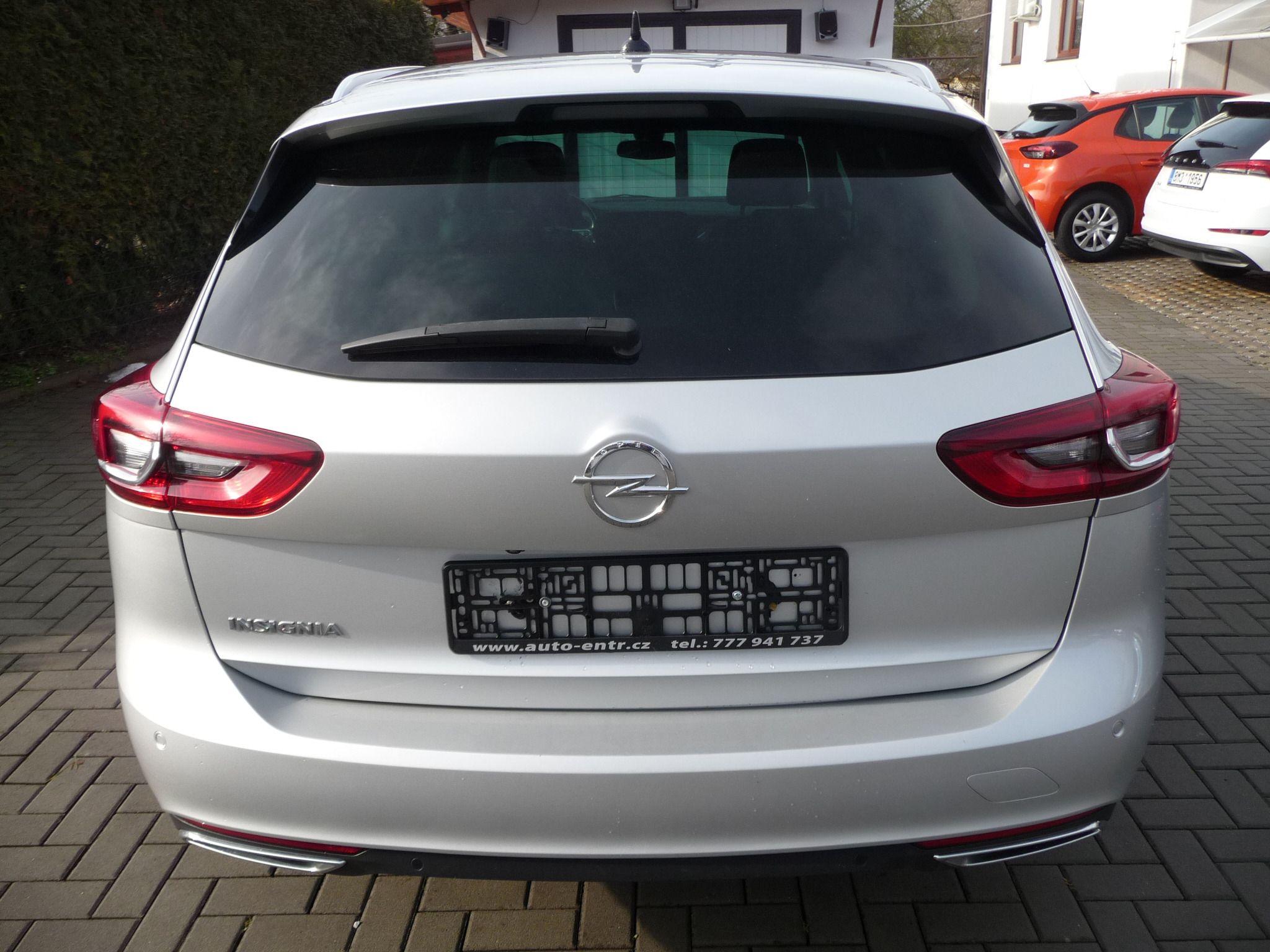 Opel Insignia, 2.0 CDTi 128kw Ultimate Sport - fotka 5