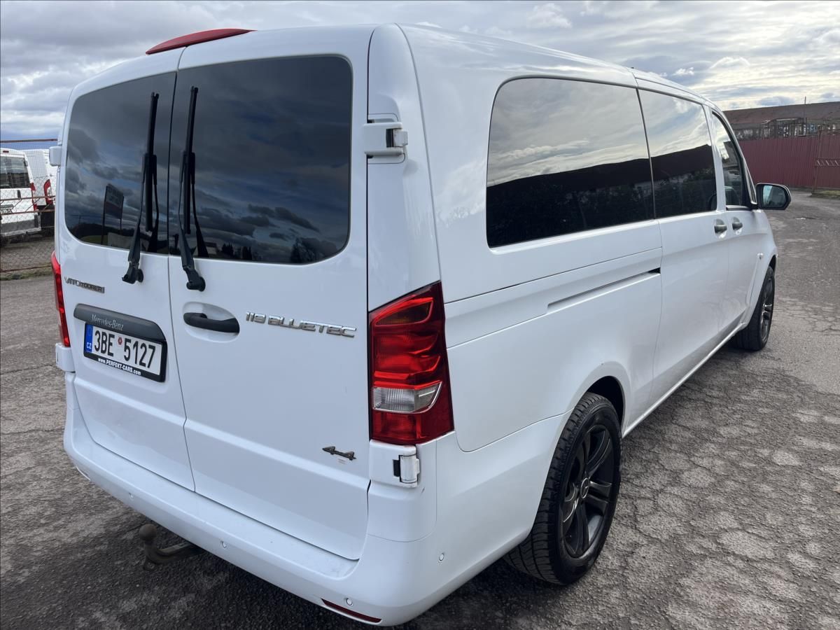 Mercedes-Benz Vito, 2,1 119CDi 8.MÍST LONG 4x4 AUT - fotka 6