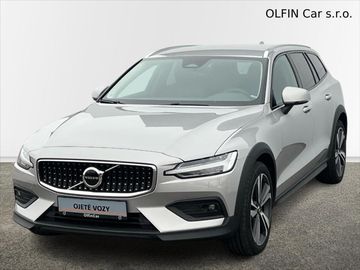 2,0 AWD CROSS COUNTRY PLUS  B4