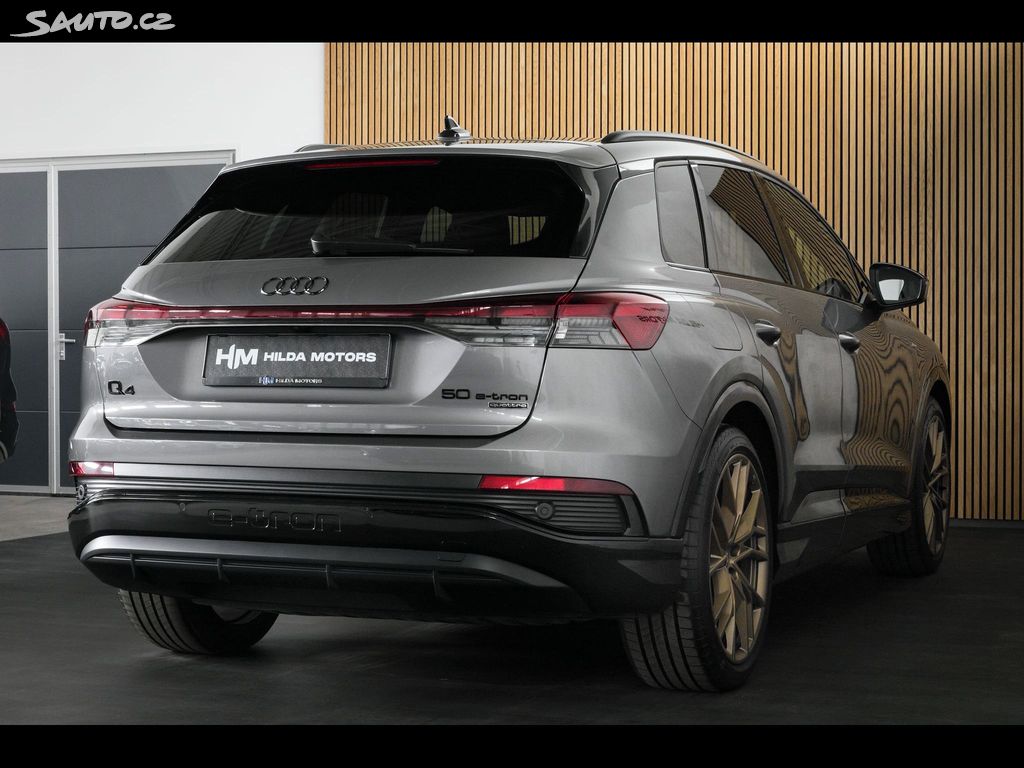 AUDI Q4 E-TRON 50 QUATTRO S LINE