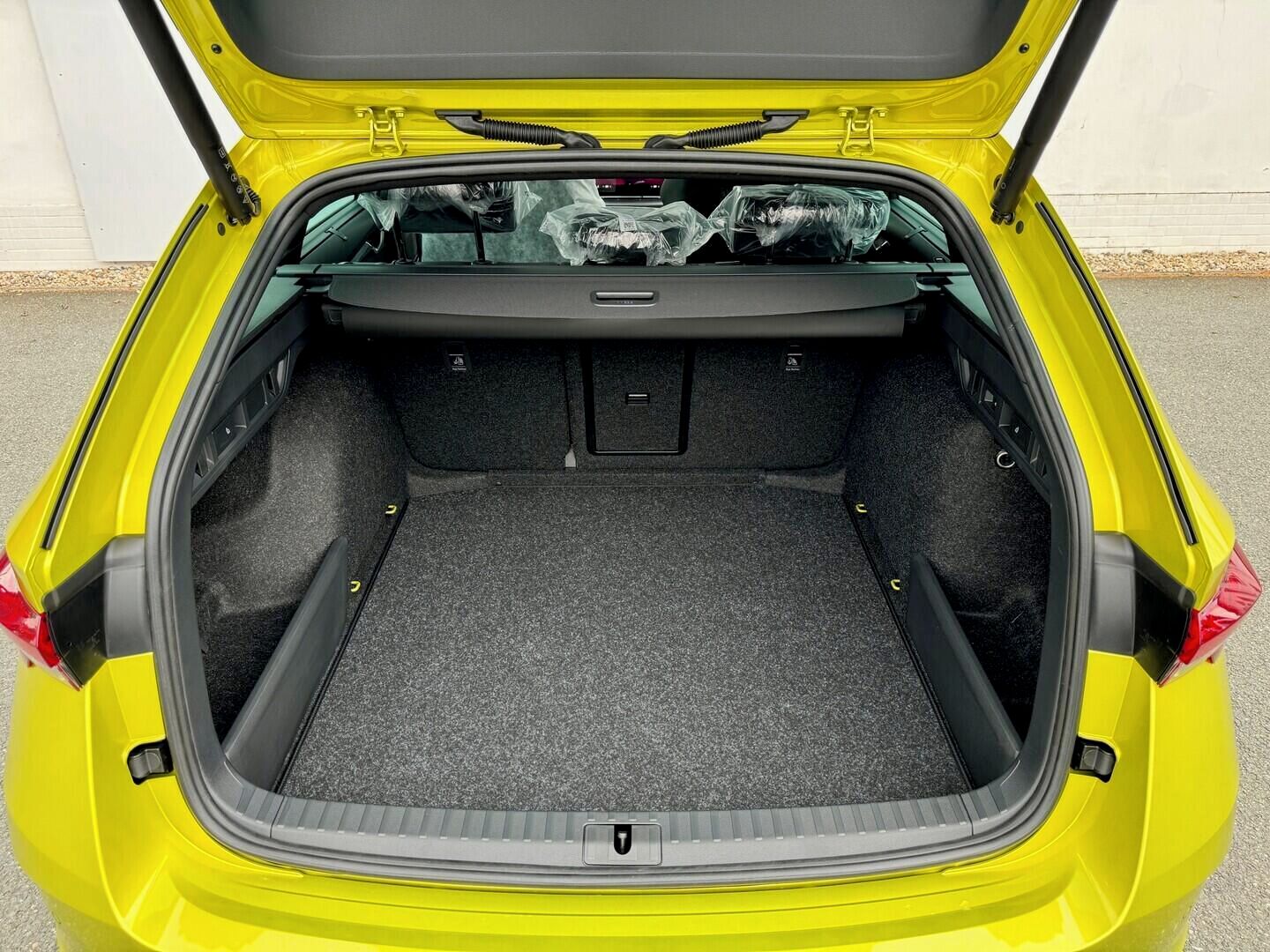 Škoda Octavia, Combi RS 2,0 TSI 195 kW - fotka 6