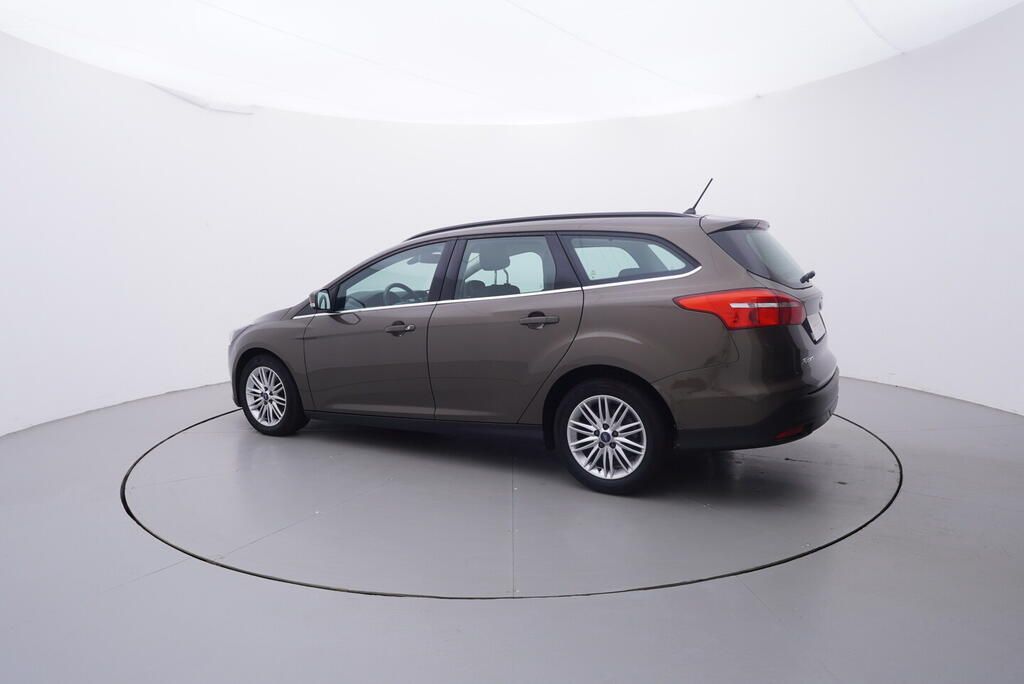 Ford Focus, Cool&Connect 1.0 92 kW - fotka 3