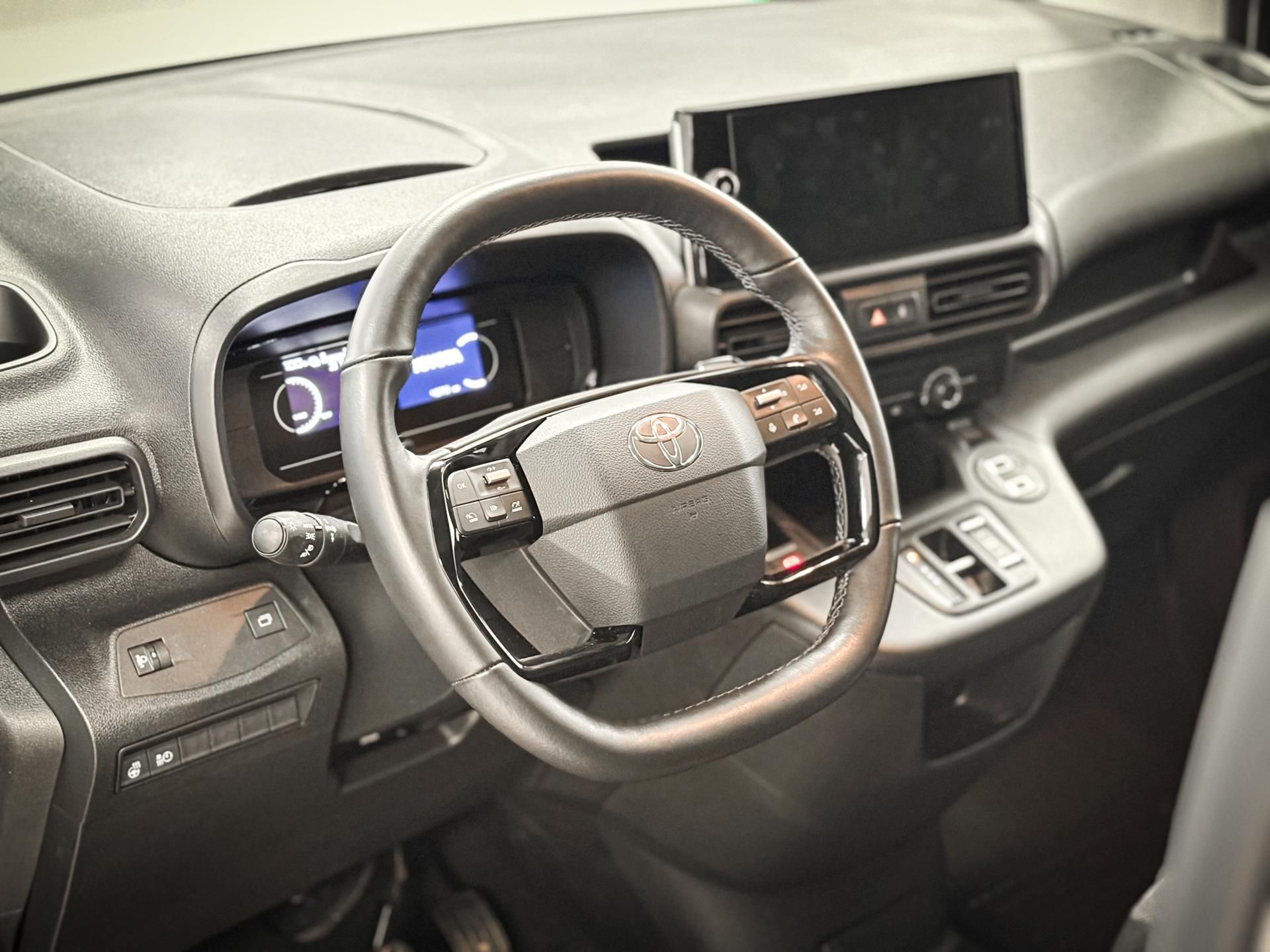 Toyota Proace City, BEV 2s Active Multimedia - fotka 5