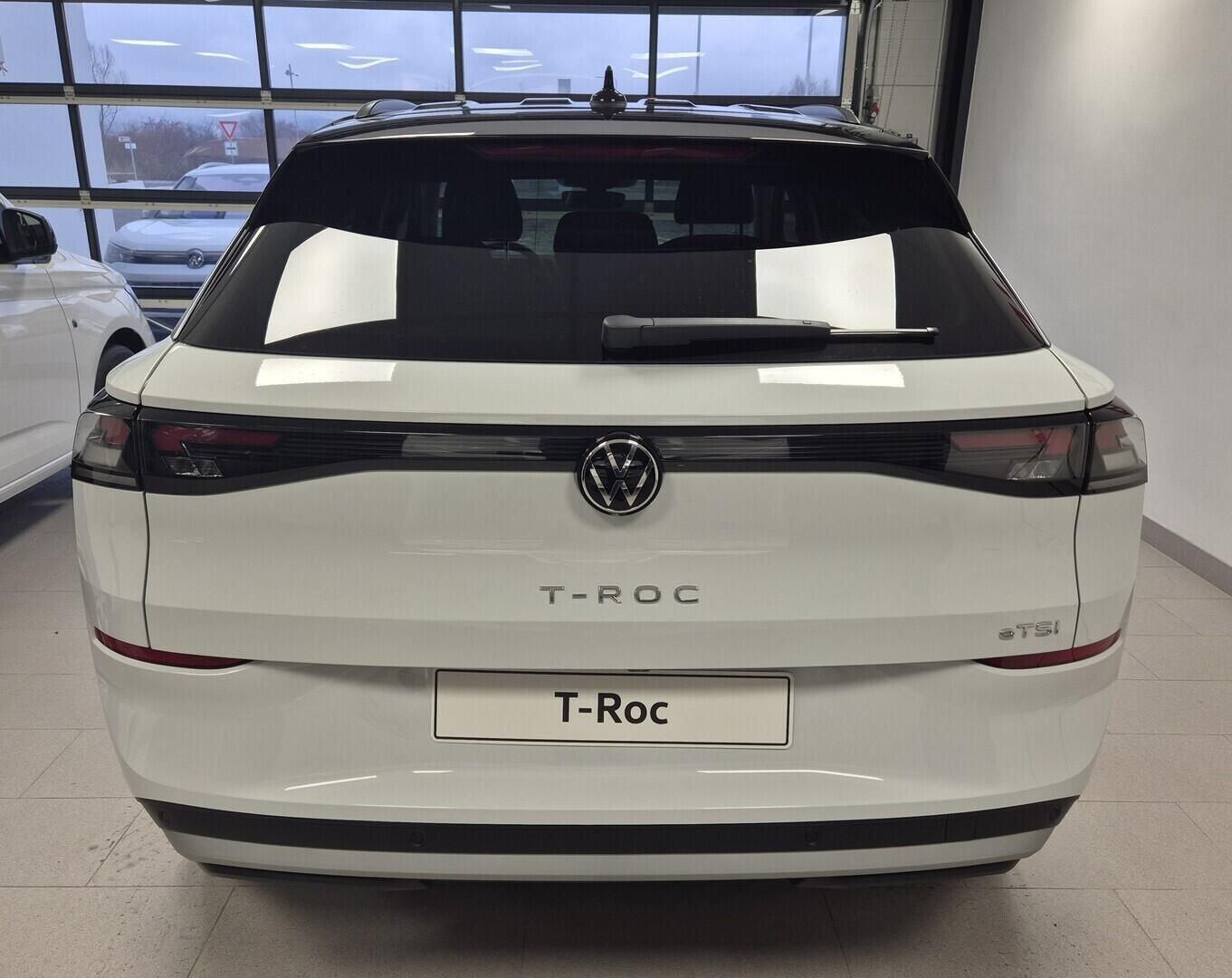 Volkswagen T-Roc, Life 1,5 eTSI 7DSG 85 kW - fotka 5