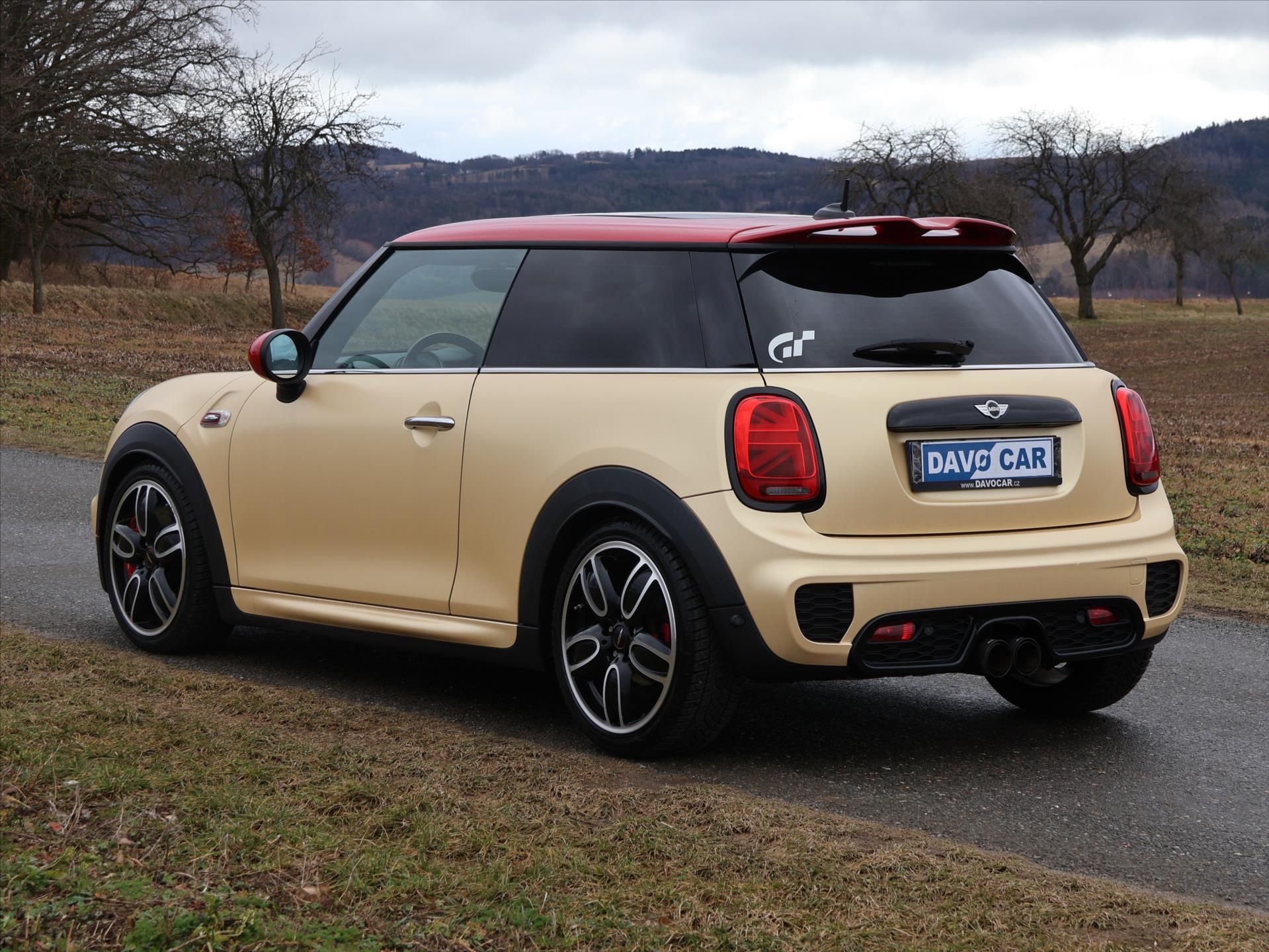Mini Cooper, 2,0 JCW 170kW H&K Chilli 1.Maj - fotka 5