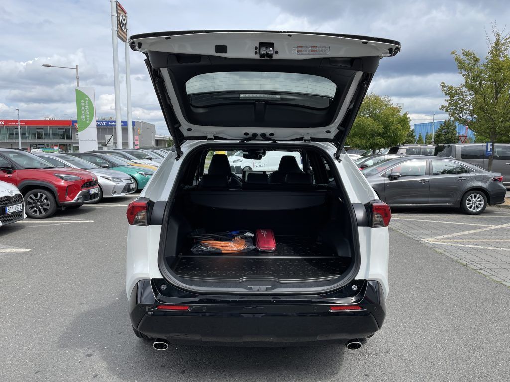 Toyota Rav4, 2.5 Plug-in Hybrid Selection - fotka 5