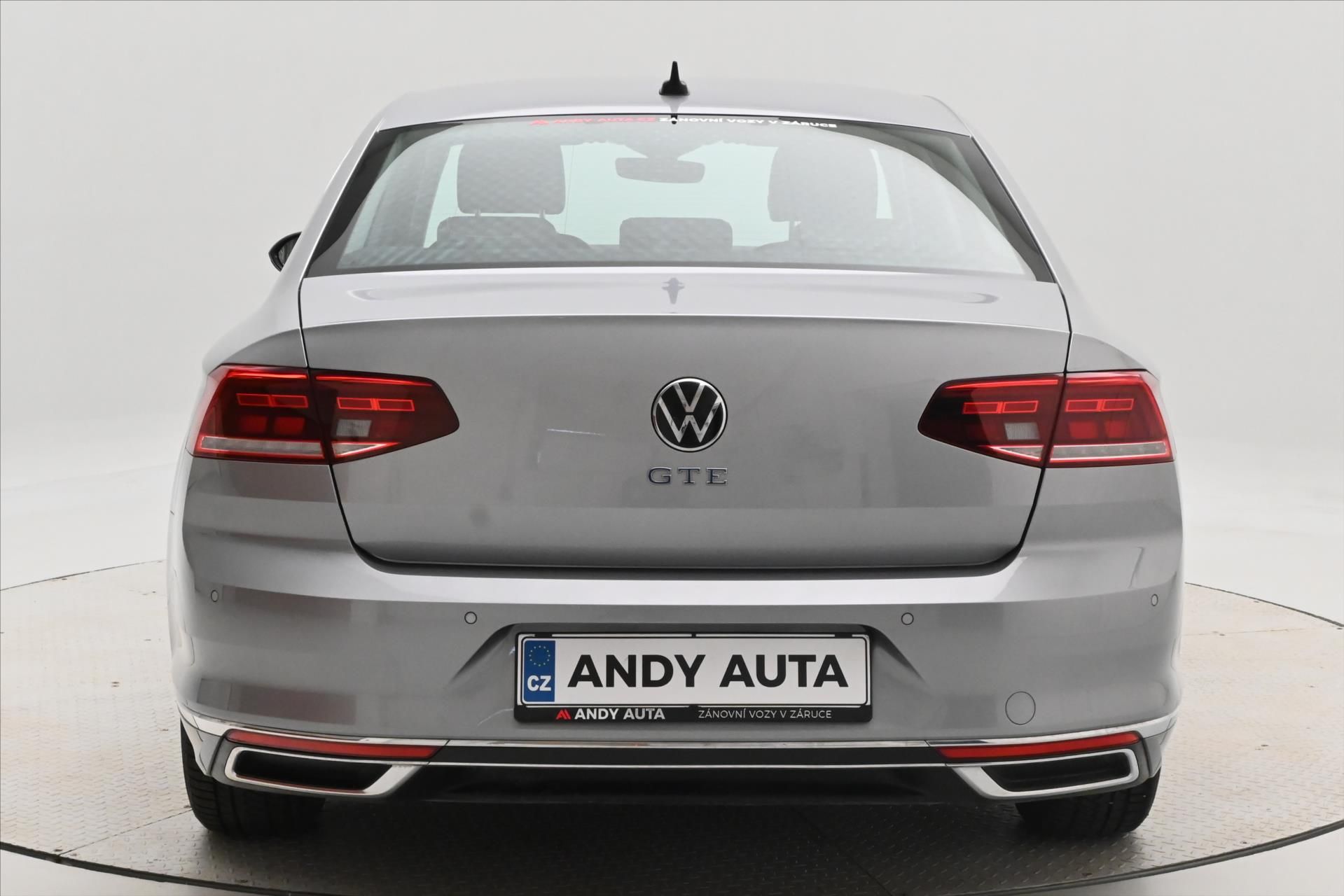 Volkswagen Passat, 1,4 TSI GTE 160 kW DSG Highlin - fotka 6