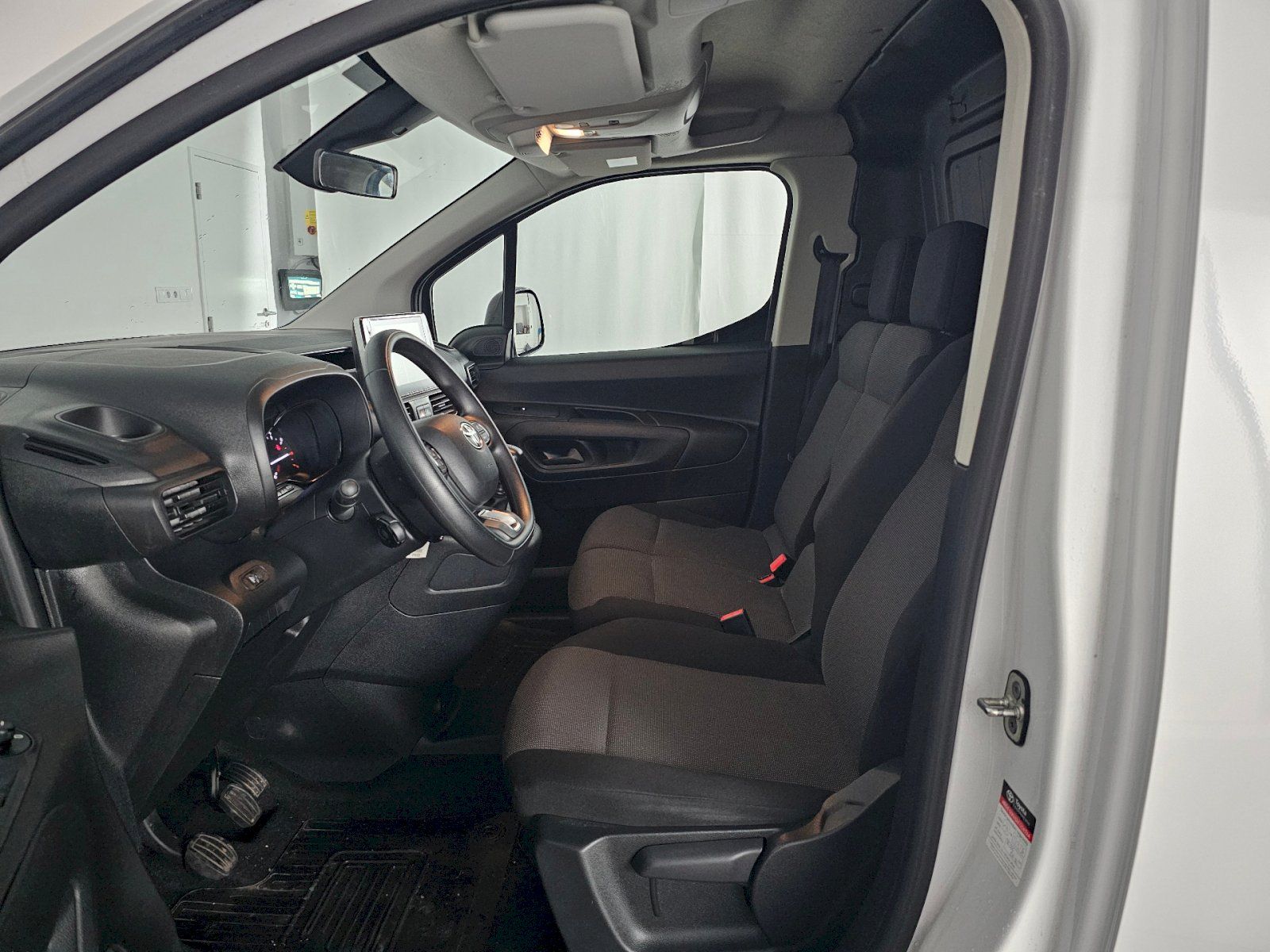 Toyota Proace City, 1.5D 130k ACTIVE MULTIMEDIA - fotka 6