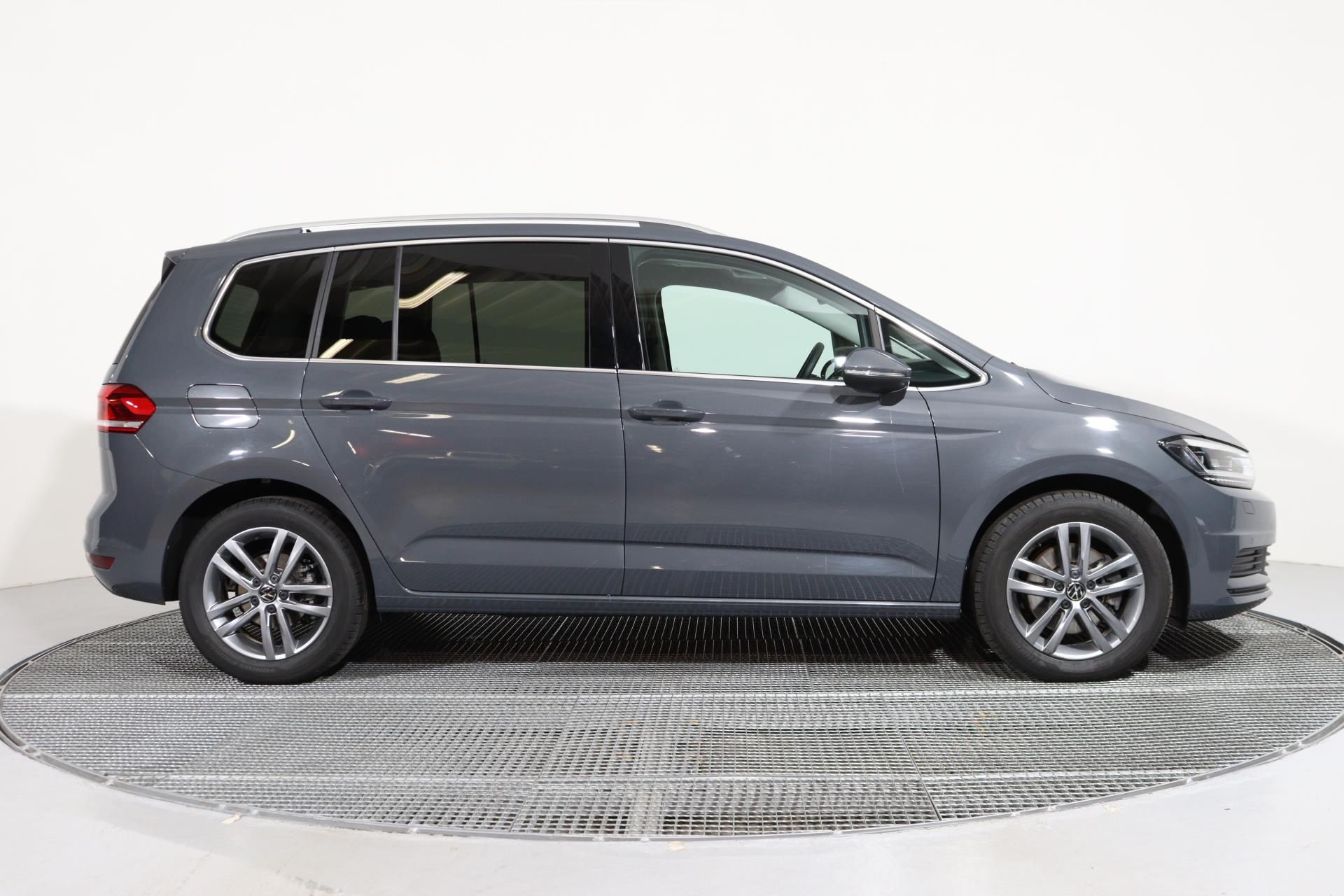 Volkswagen Touran, People 2,0 TDI 7DSG - fotka 3
