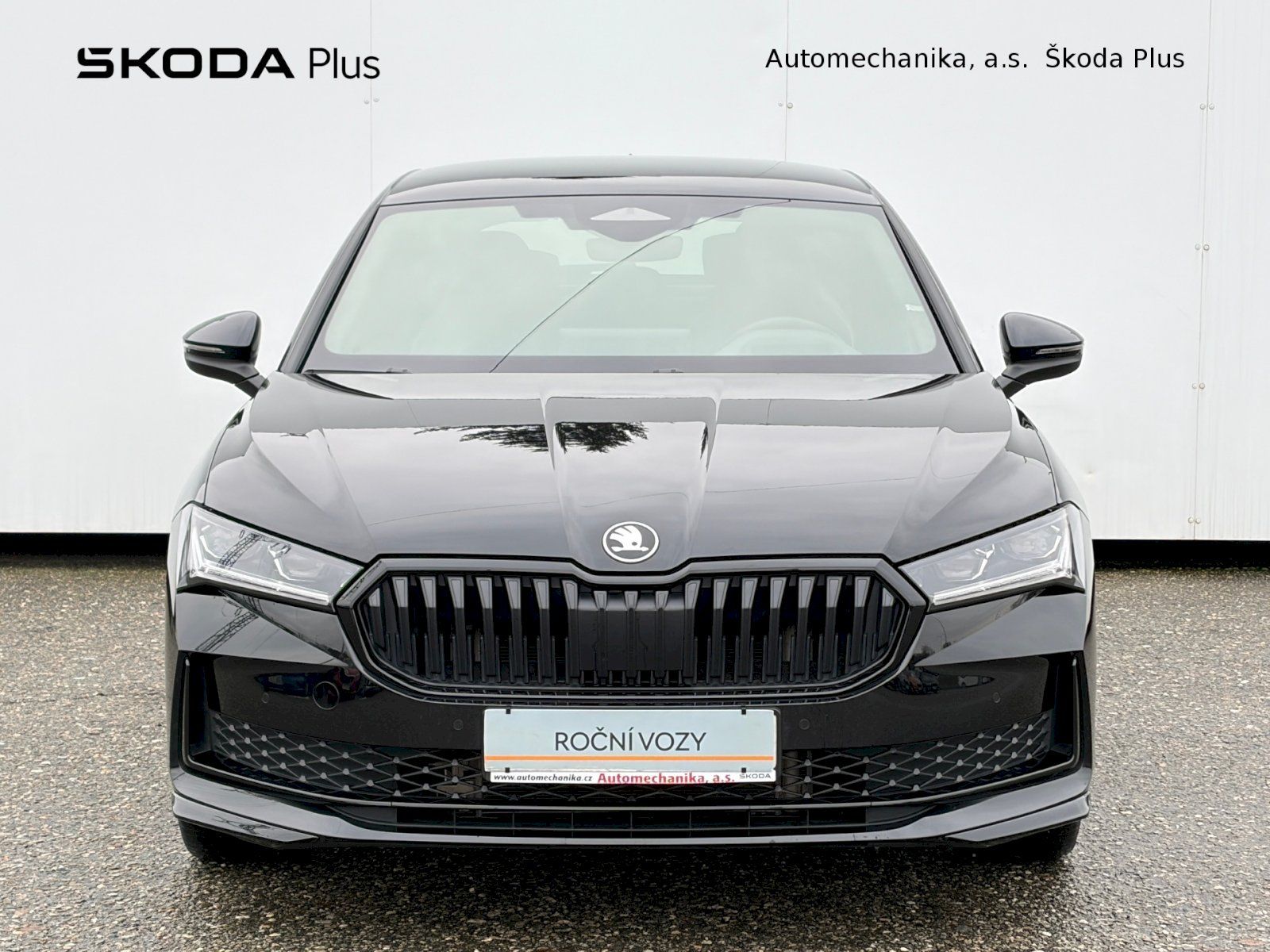 Škoda Superb, DSG 4x4 / 2.0 TDI / 142 kW  / - fotka 4