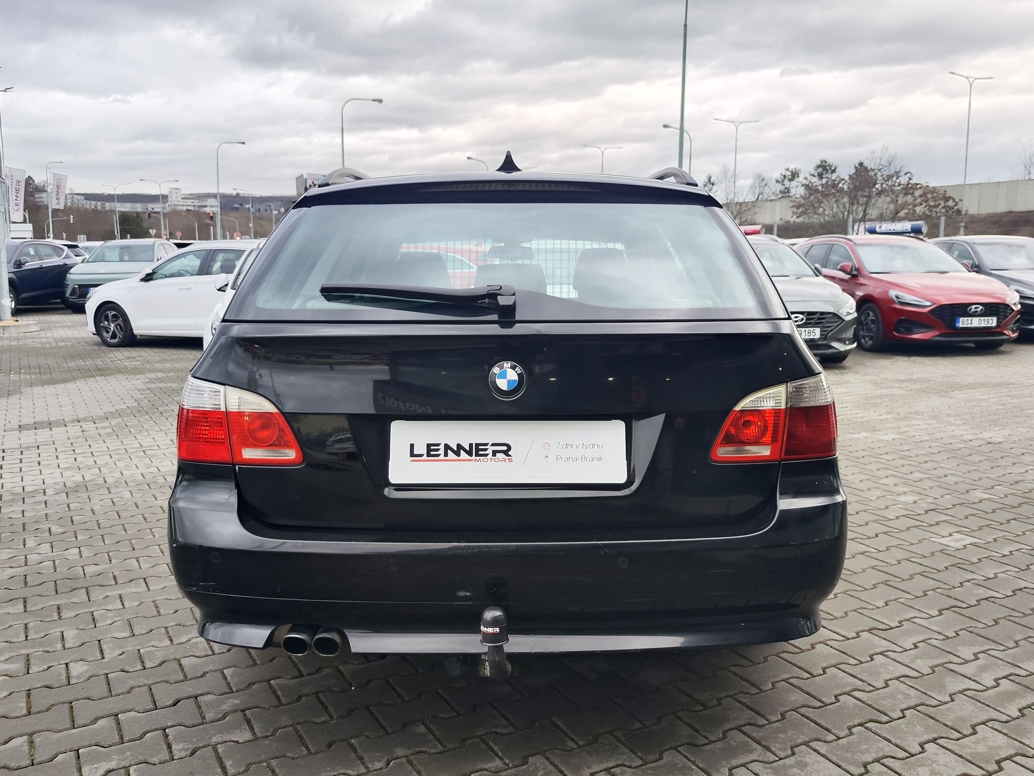 BMW Řada 5, 525D/130kW - fotka 6