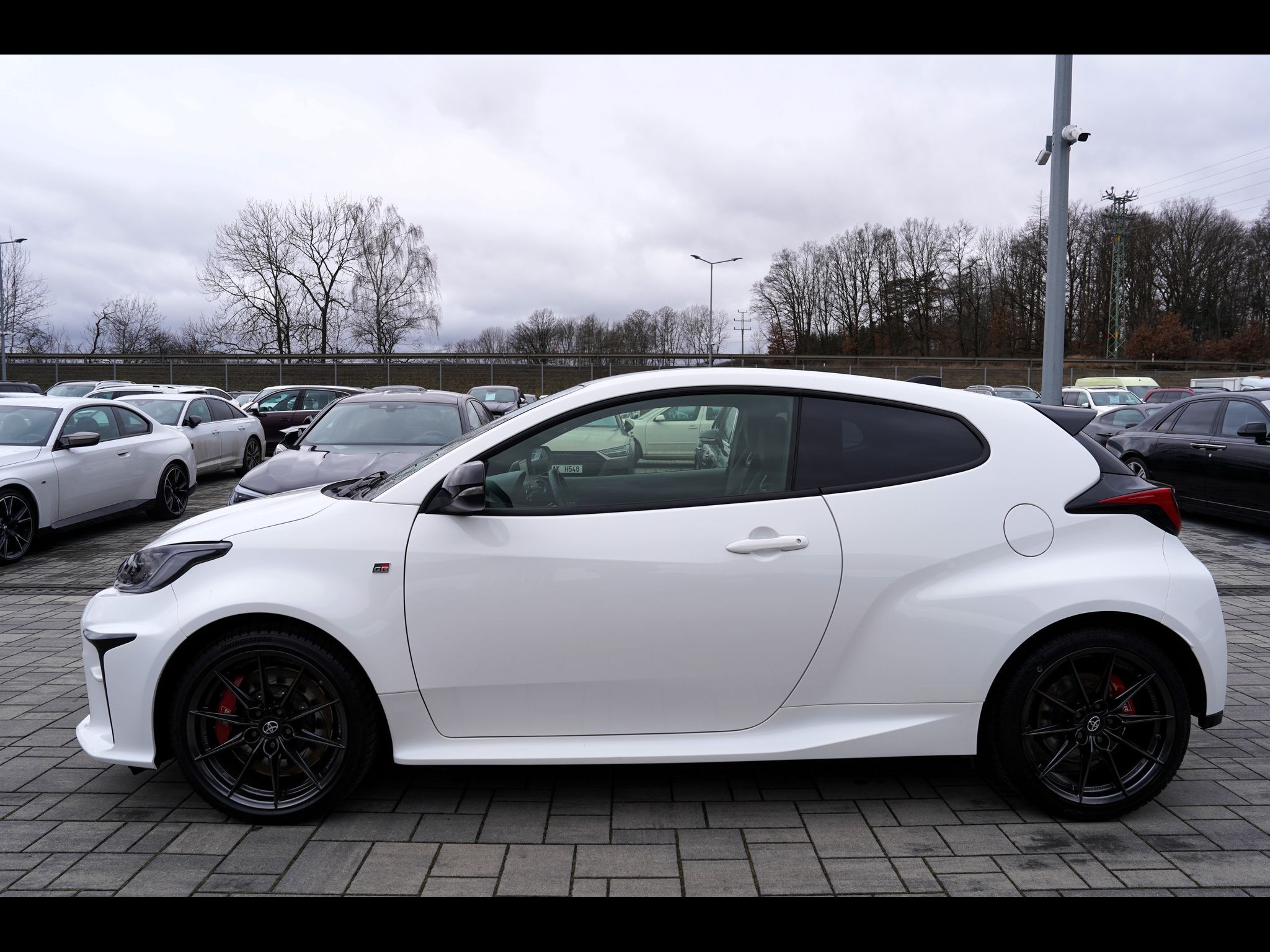 Toyota GR Yaris, GR 1.6L Turbo/265 PS/4WD/ČR - fotka 3