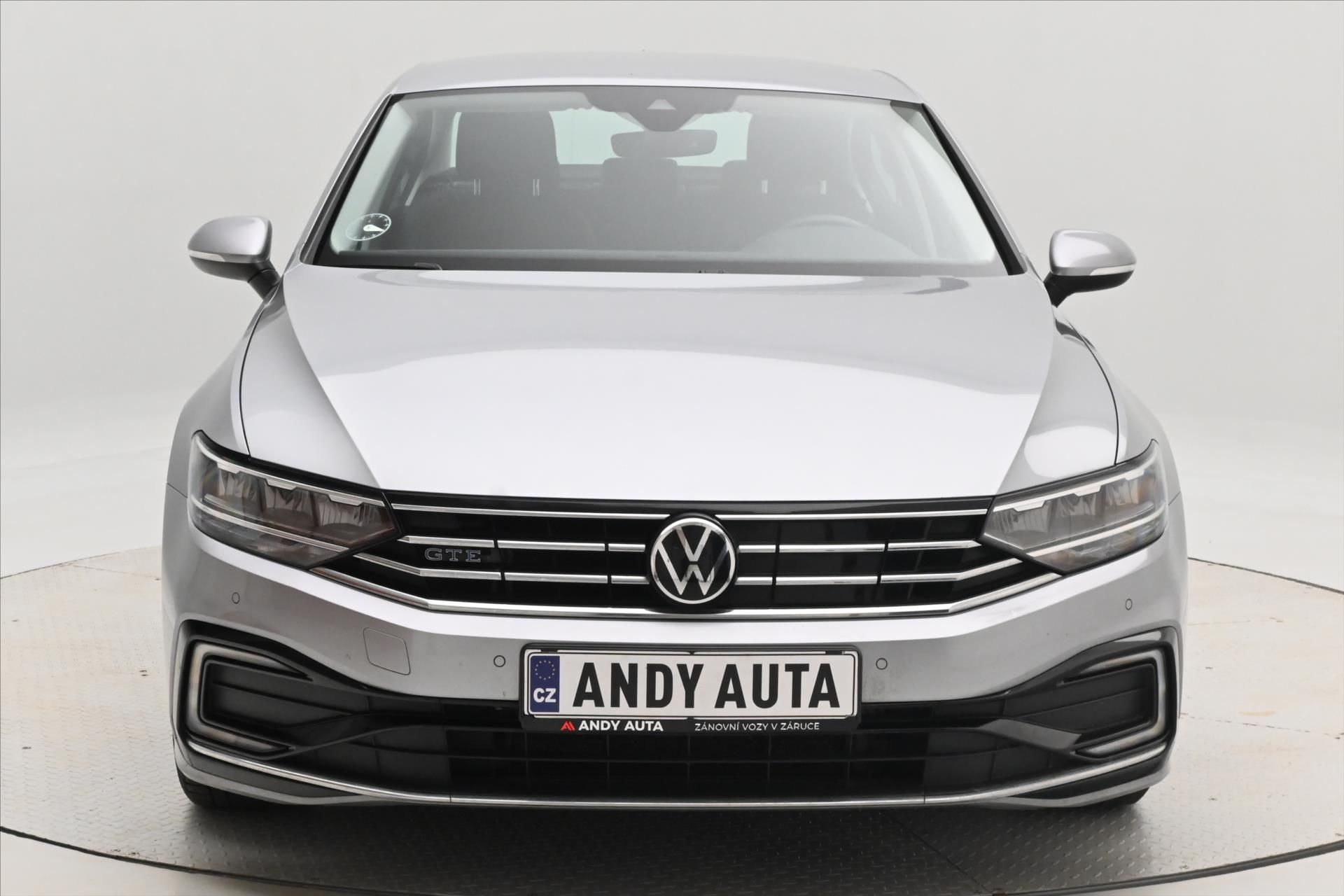 Volkswagen Passat, 1,4 TSI GTE 160 kW DSG Highlin - fotka 2