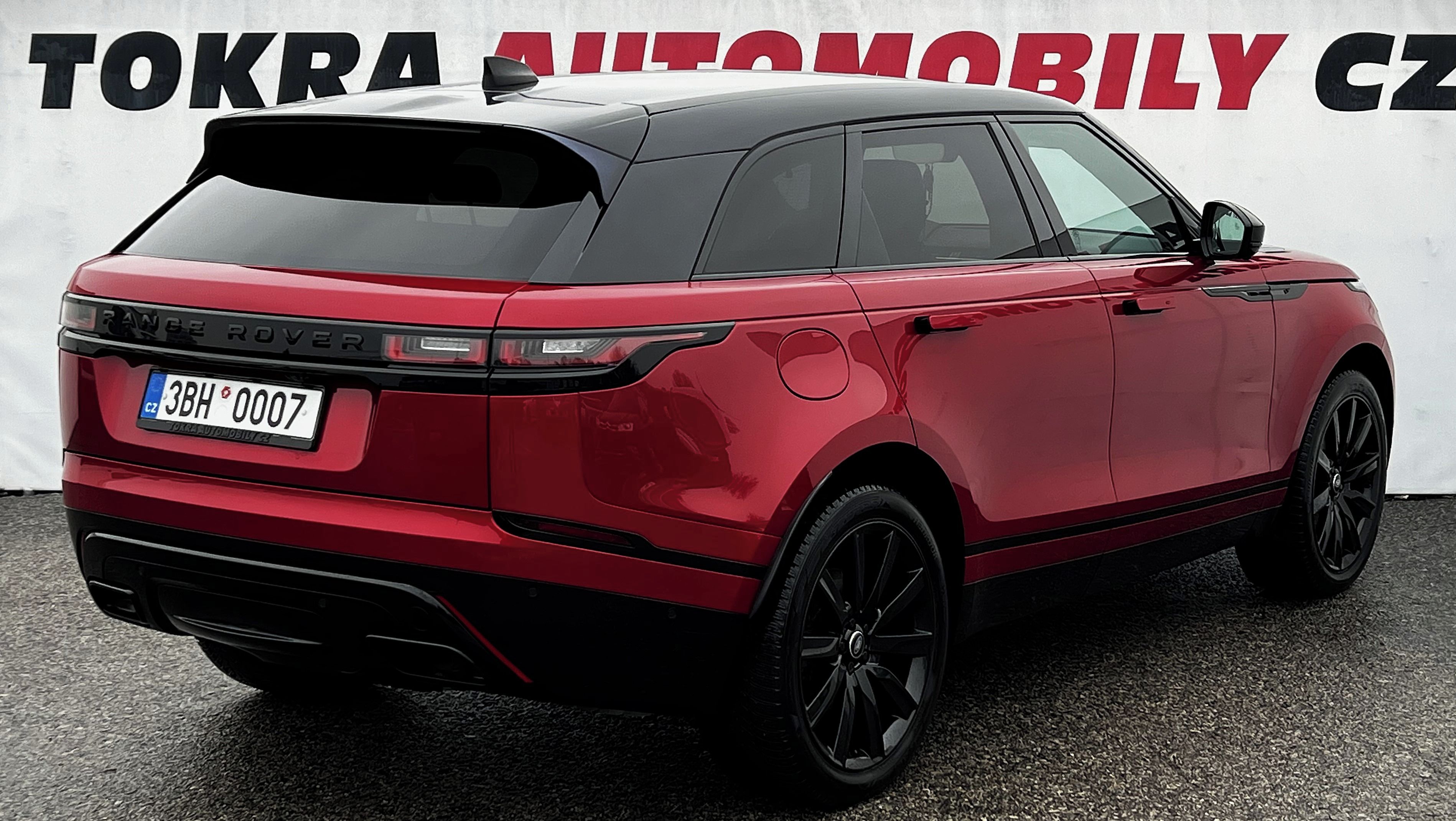 Land Rover Range Rover Velar, D300 AWD R-Dynamic ACC LED DPH - fotka 6