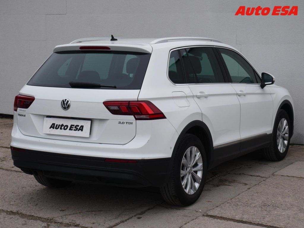 Volkswagen Tiguan, 2.0 TDi,ČR - fotka 6