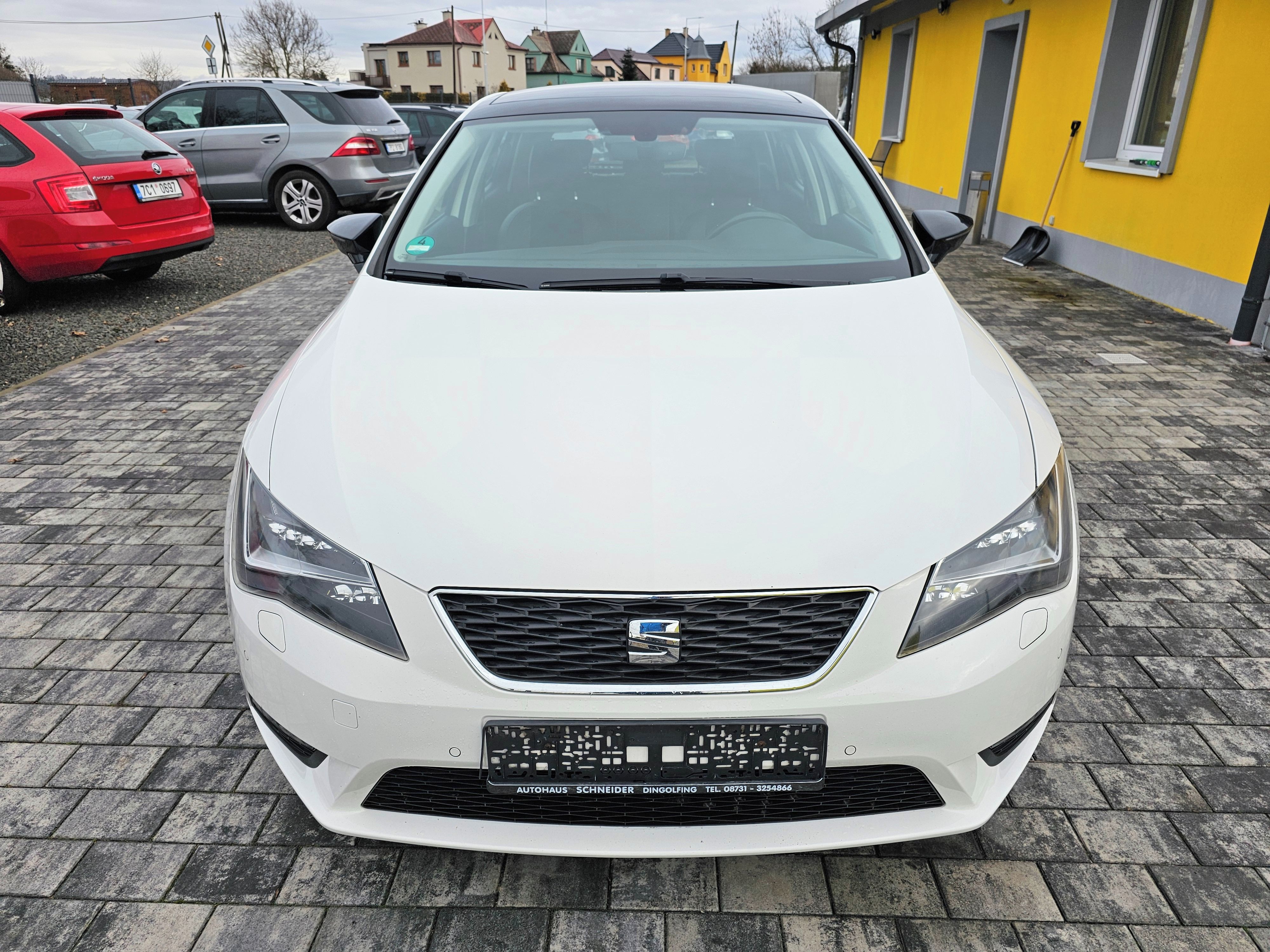 Seat Leon, 1.2 TSI 81kw, 2016, Alcantara - fotka 2