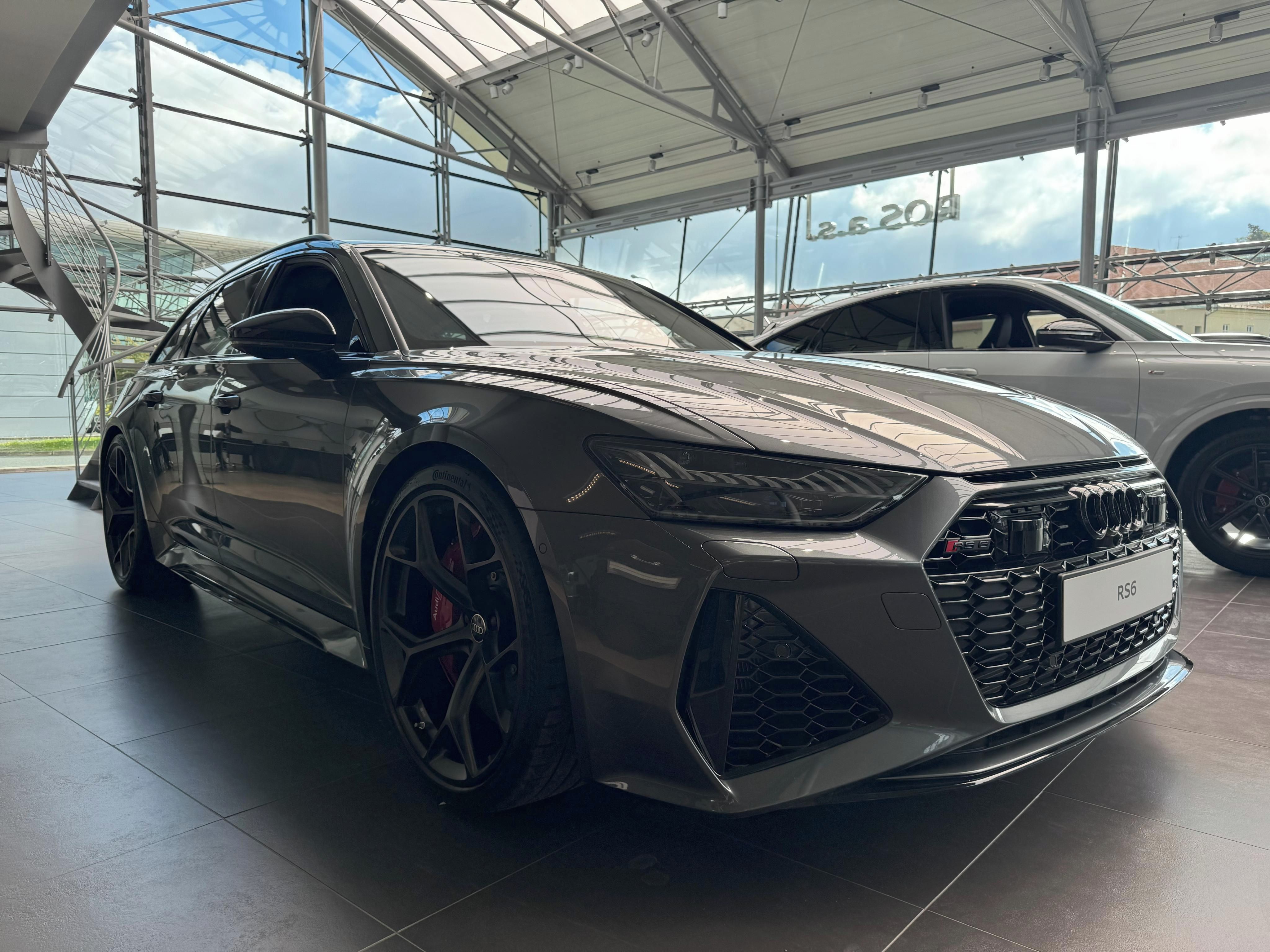 Audi RS6, Performance TFSI 463 kW - fotka 6