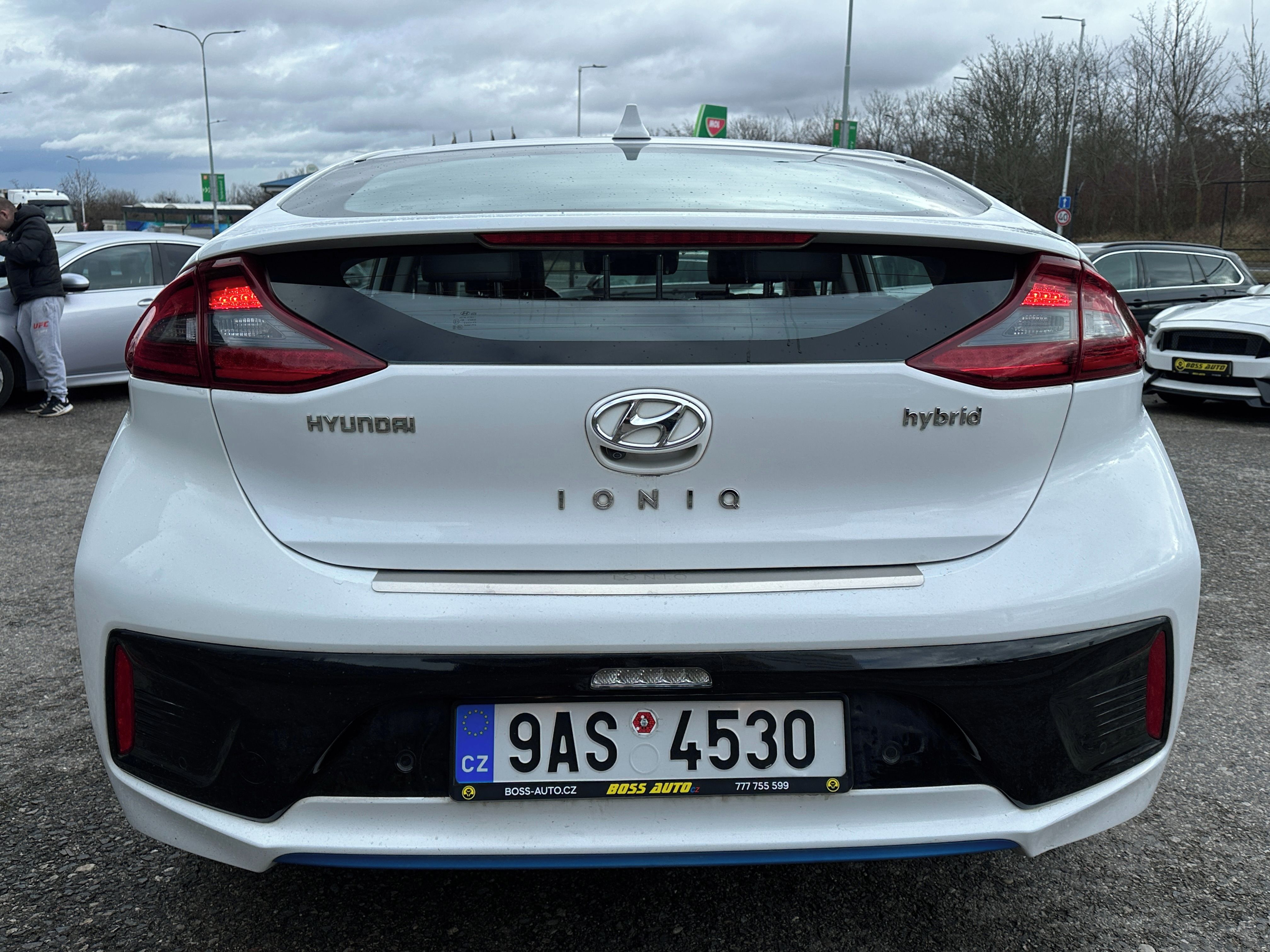Hyundai Ioniq, Hyundai Ioniq 2016 - fotka 5