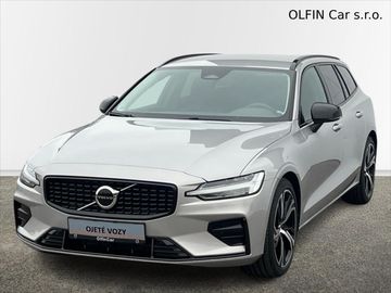 2,0 FWD PLUS DARK 145kW  B4