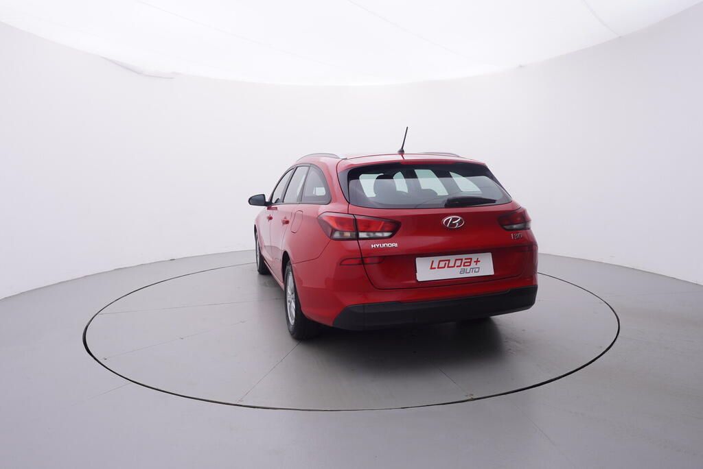 Hyundai i30, 1.0 GDi 88 kW - fotka 4