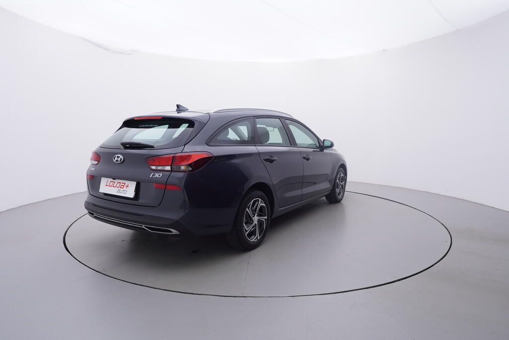 Hyundai i30, 1.0 T-GDI 88 kW - fotka 5