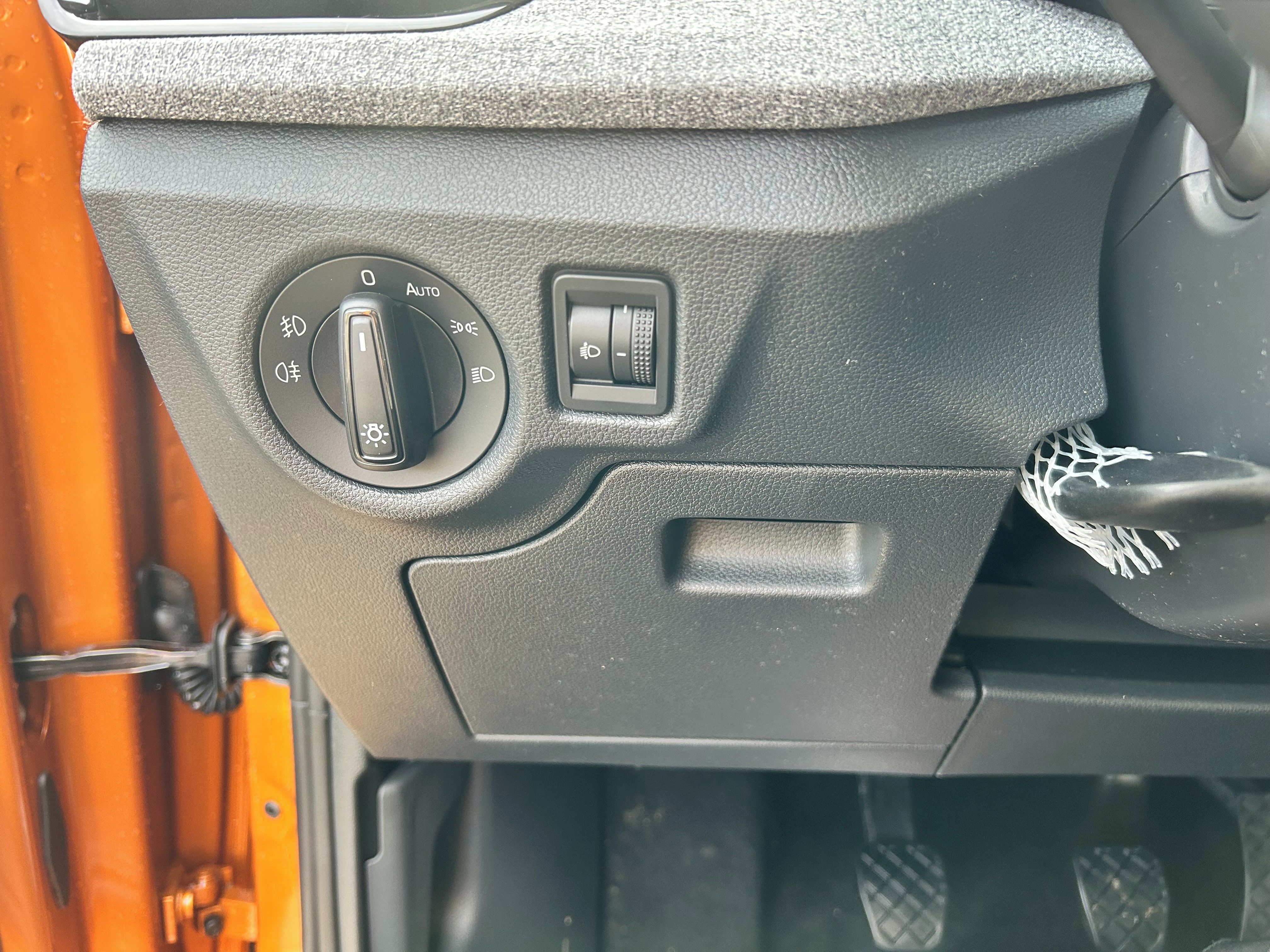 Škoda Kamiq, 1,0 TSI 85 kW man. Classic - fotka 5