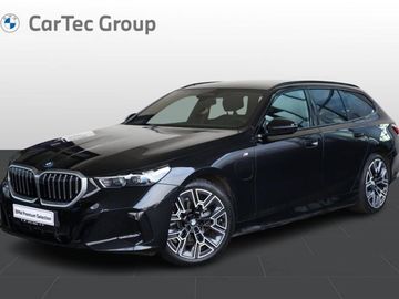 530e xDrive Touring