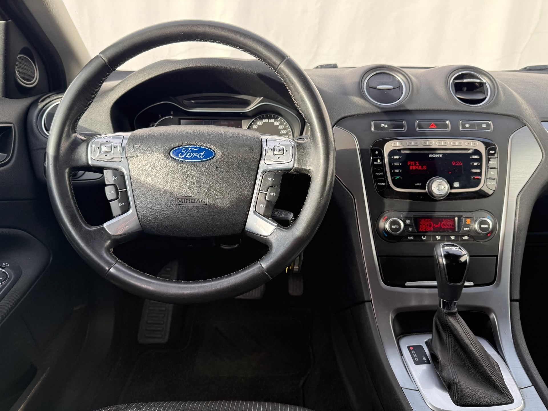 Ford Mondeo, 2.0 TDCi 120 kW AT - fotka 5