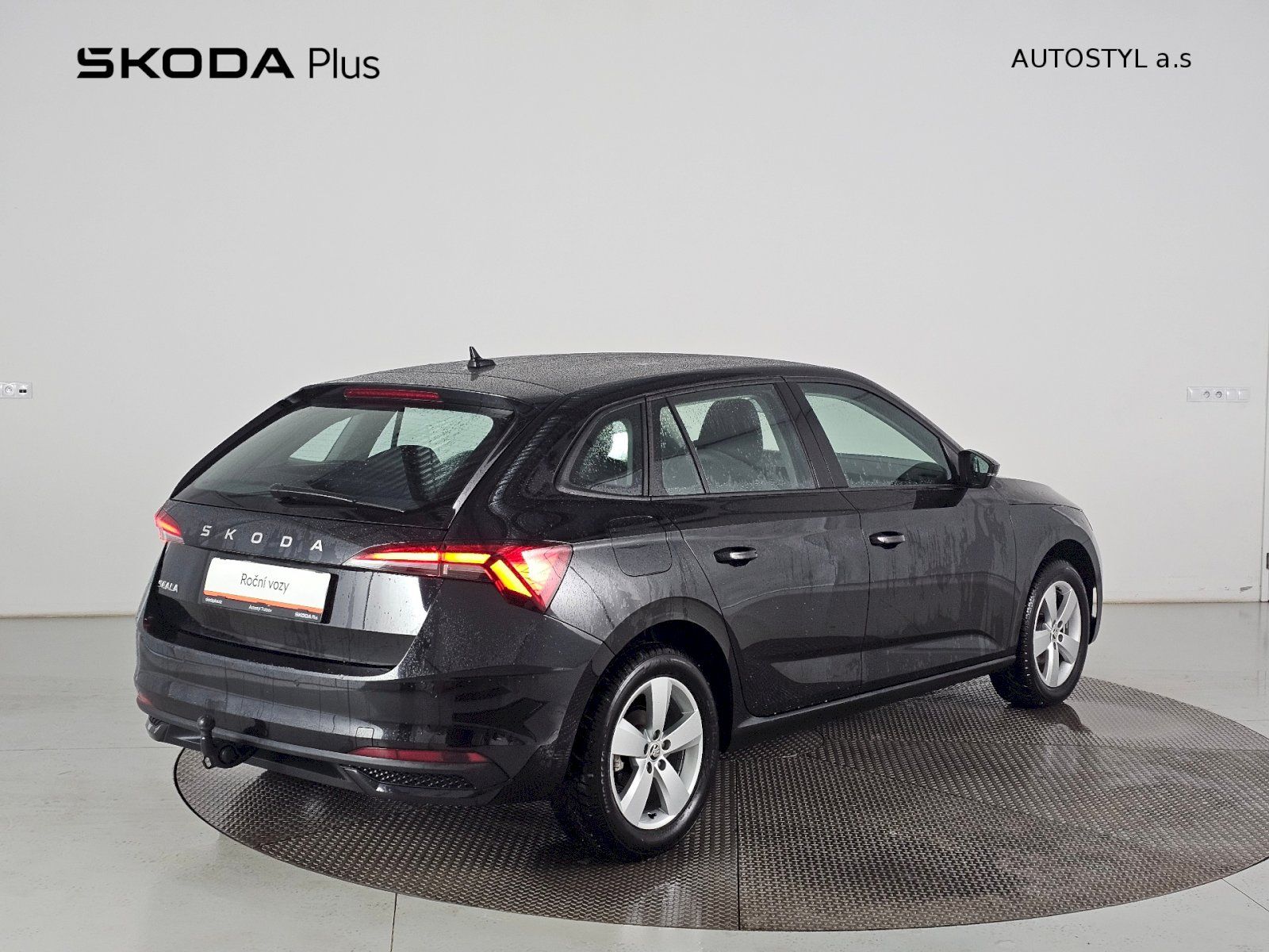 Škoda Scala, 1.0TSI 85kW SELECTION TAŽNÉ - fotka 2